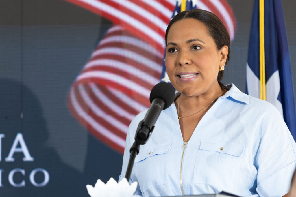 "Está atado a la quiebra", dice la gobernadora sobre discusiones en torno a la crudita