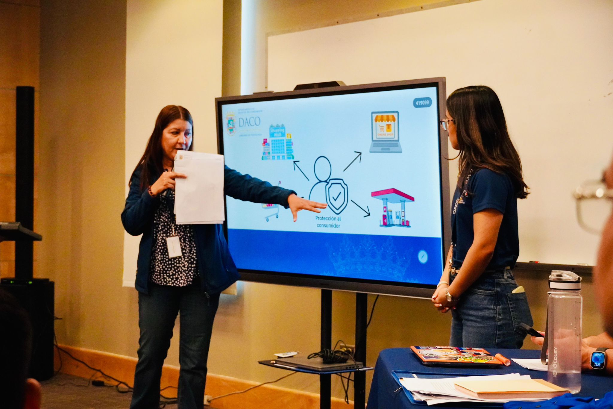 DACO lanza internado para inspectores juveniles