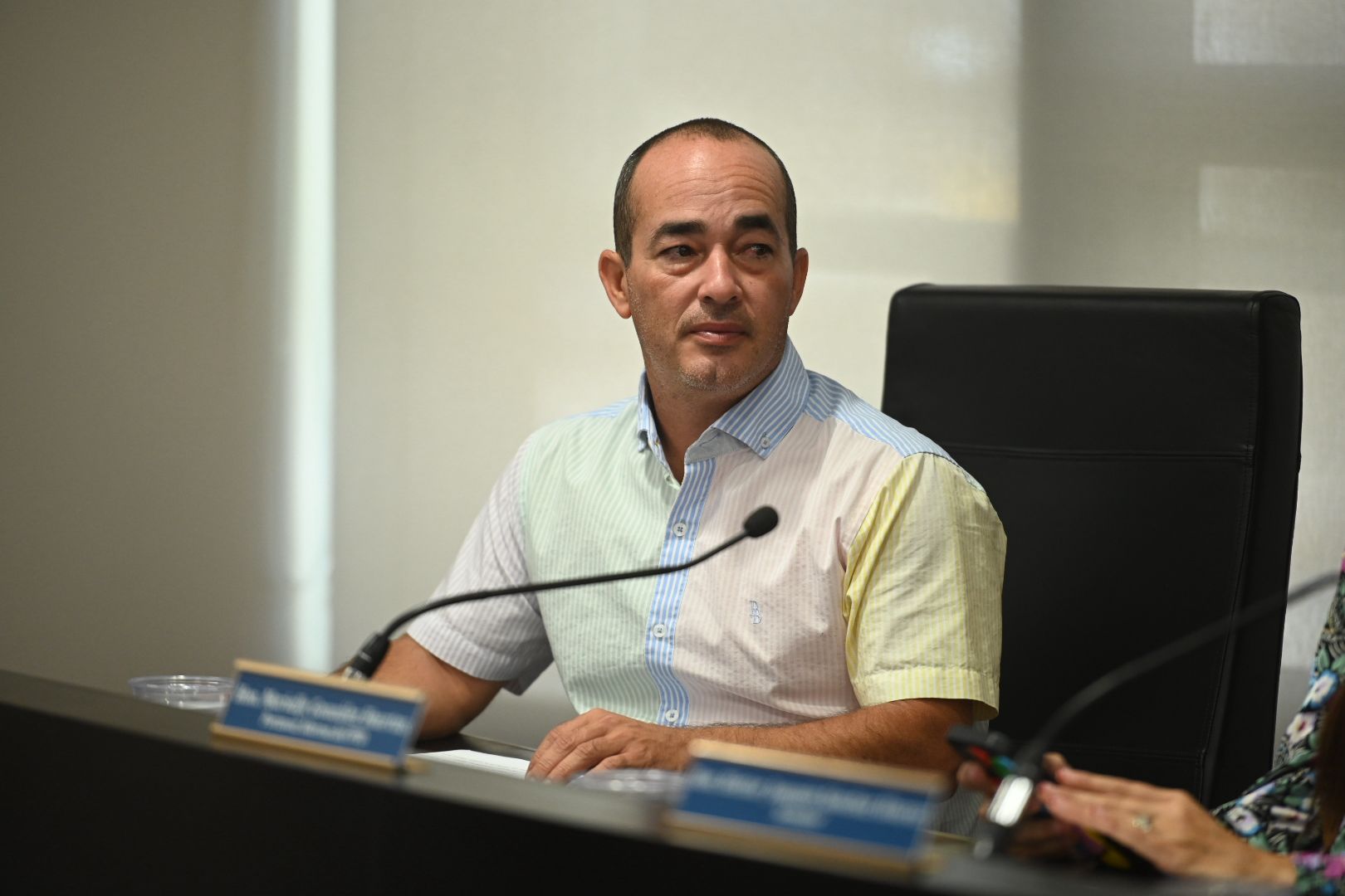 Líder dominicano presenta querella ética contra Eliezer Molina