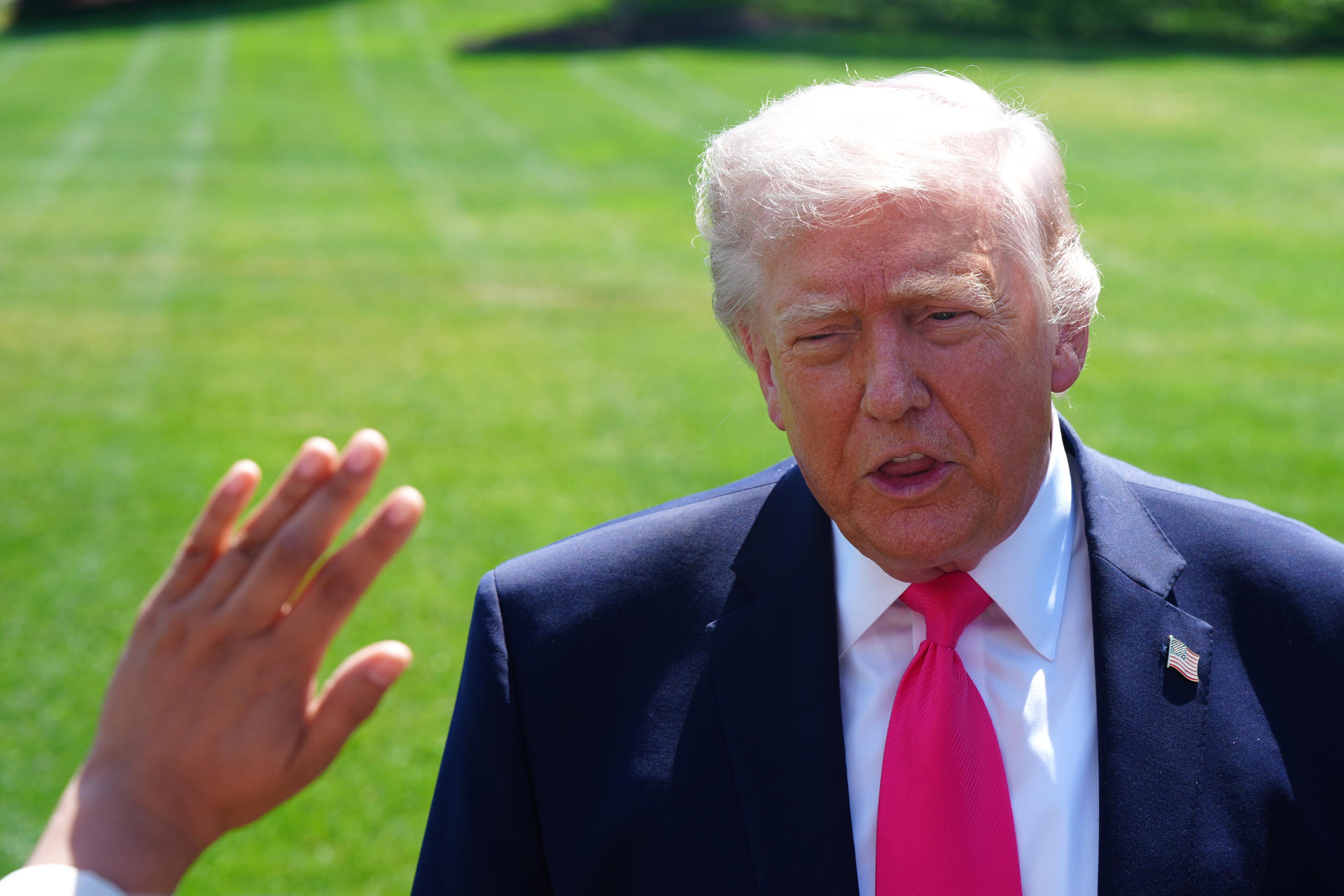 Trump dice que podría recibir a líderes de Israel y Líbano en los «próximos 4 ó 5 días»