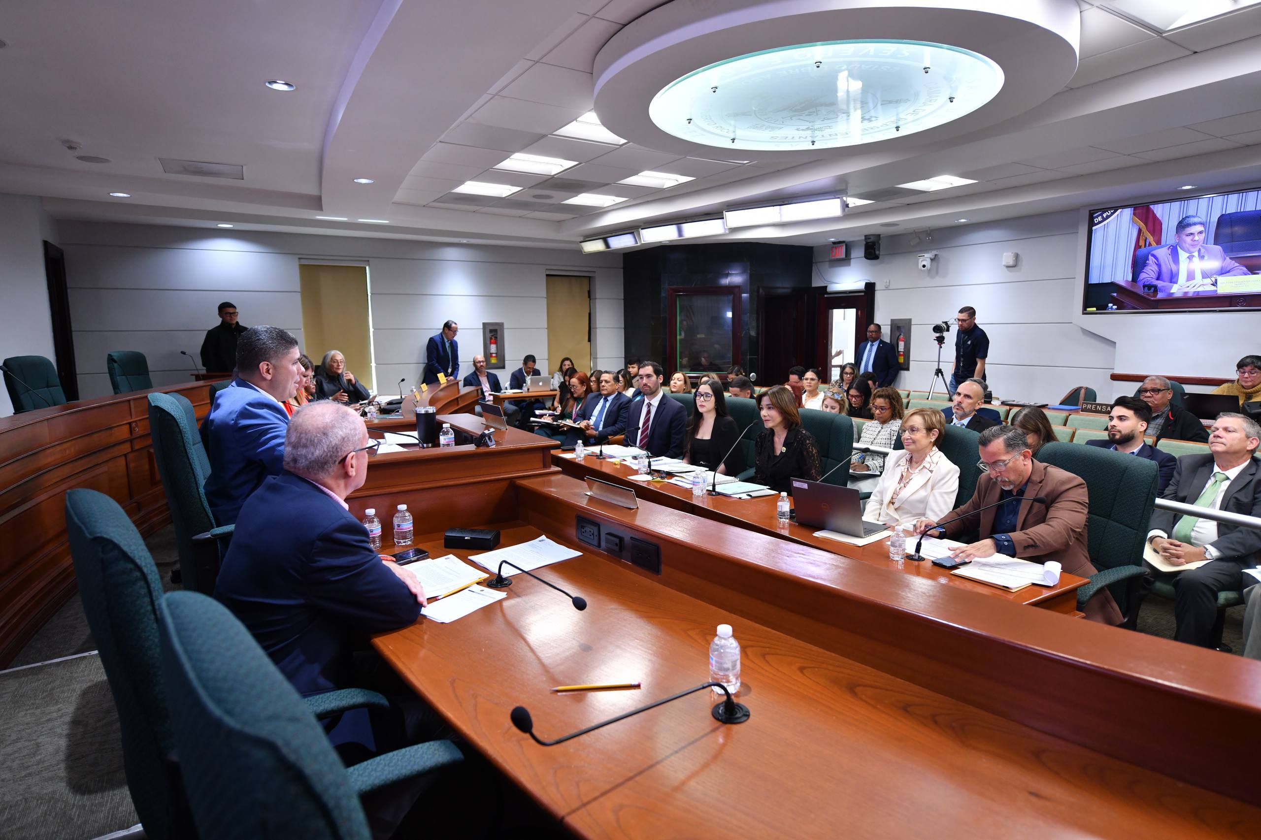 Departamento de Justicia recomienda presupuesto menor para el periodo 2026-27