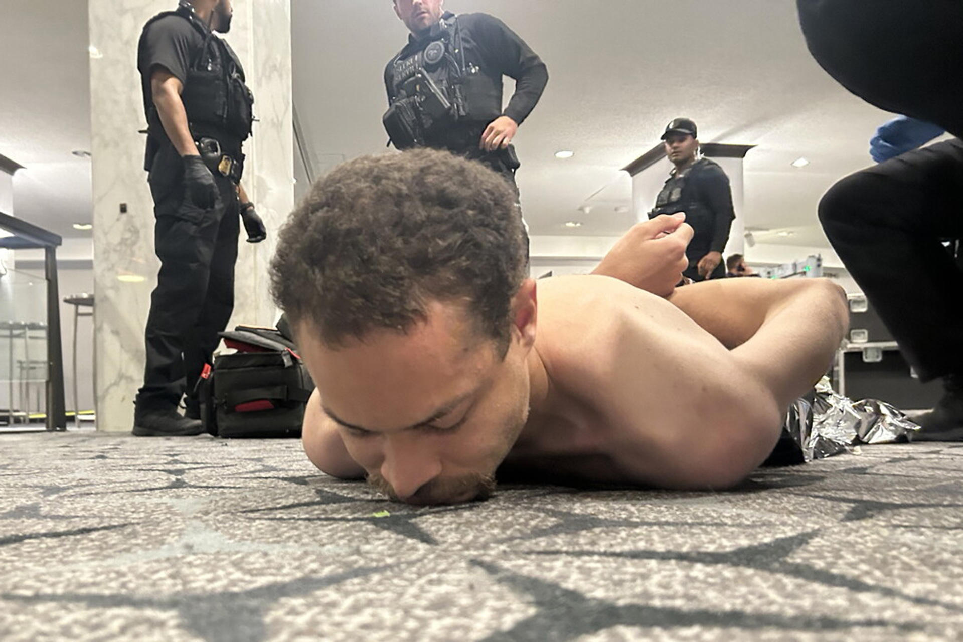 Policía confirma que el atacante de la cena de corresponsales actuó solo