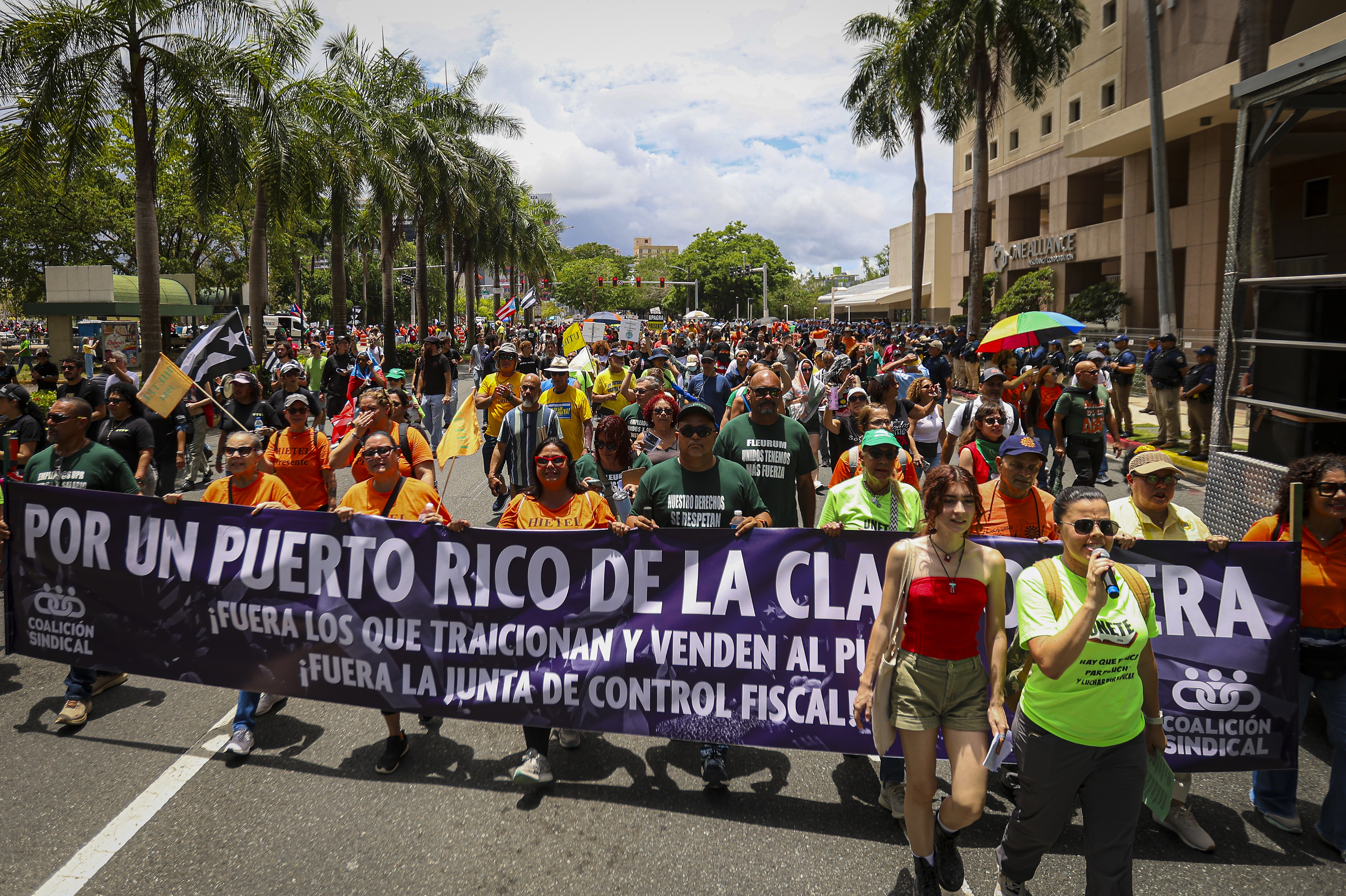 A votación medida que deroga la Comisión Evaluadora del Salario Mínimo