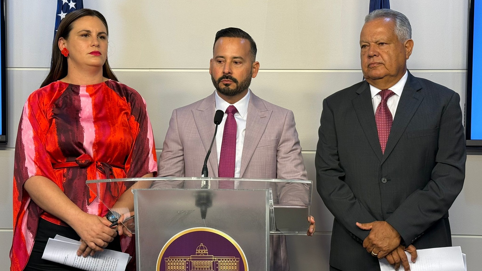 Salud había concluido que Roig cometió delito y el PPD pide su renuncia