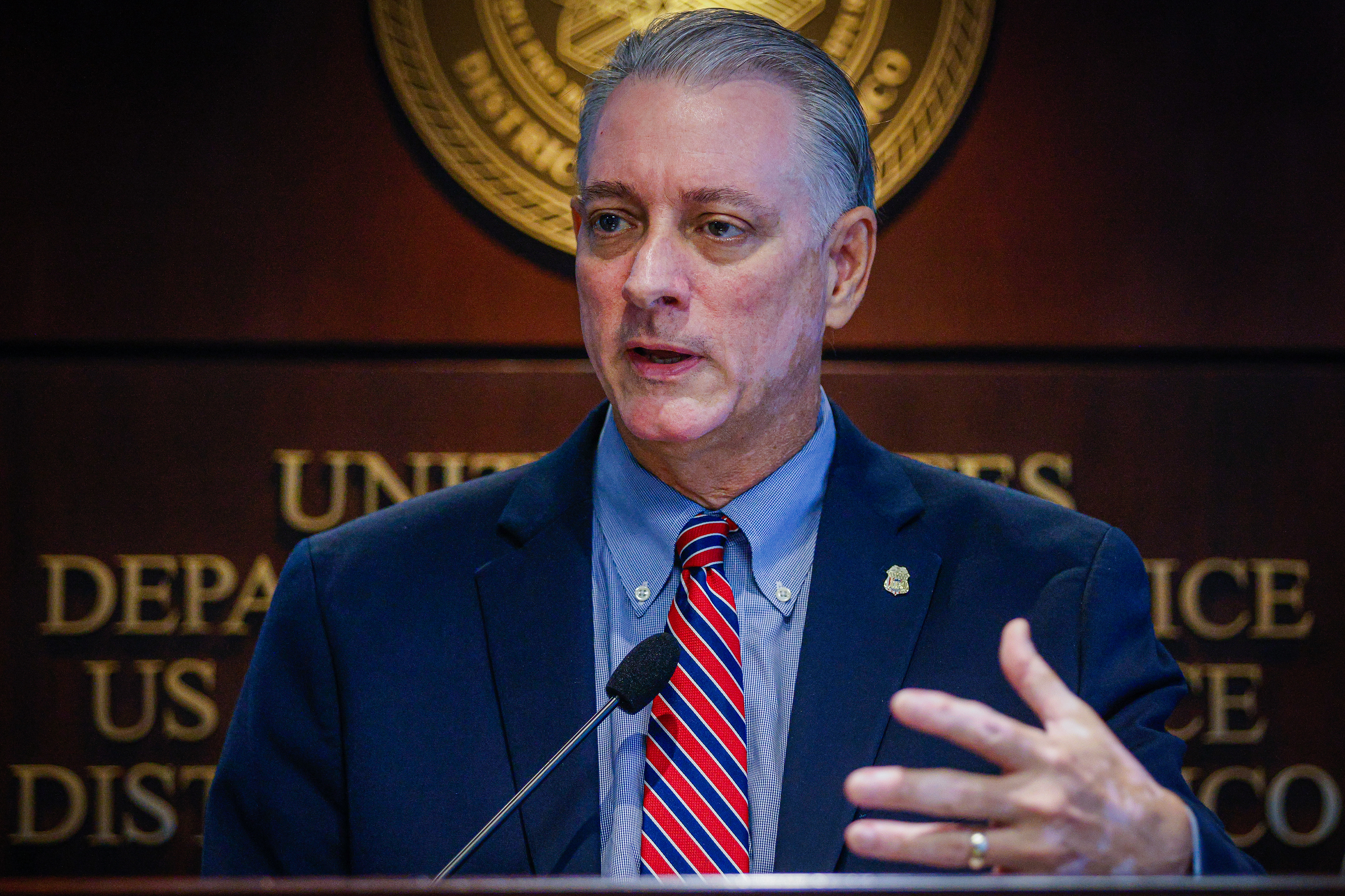 Siguen las convicciones de fraude por beneficios de pandemia