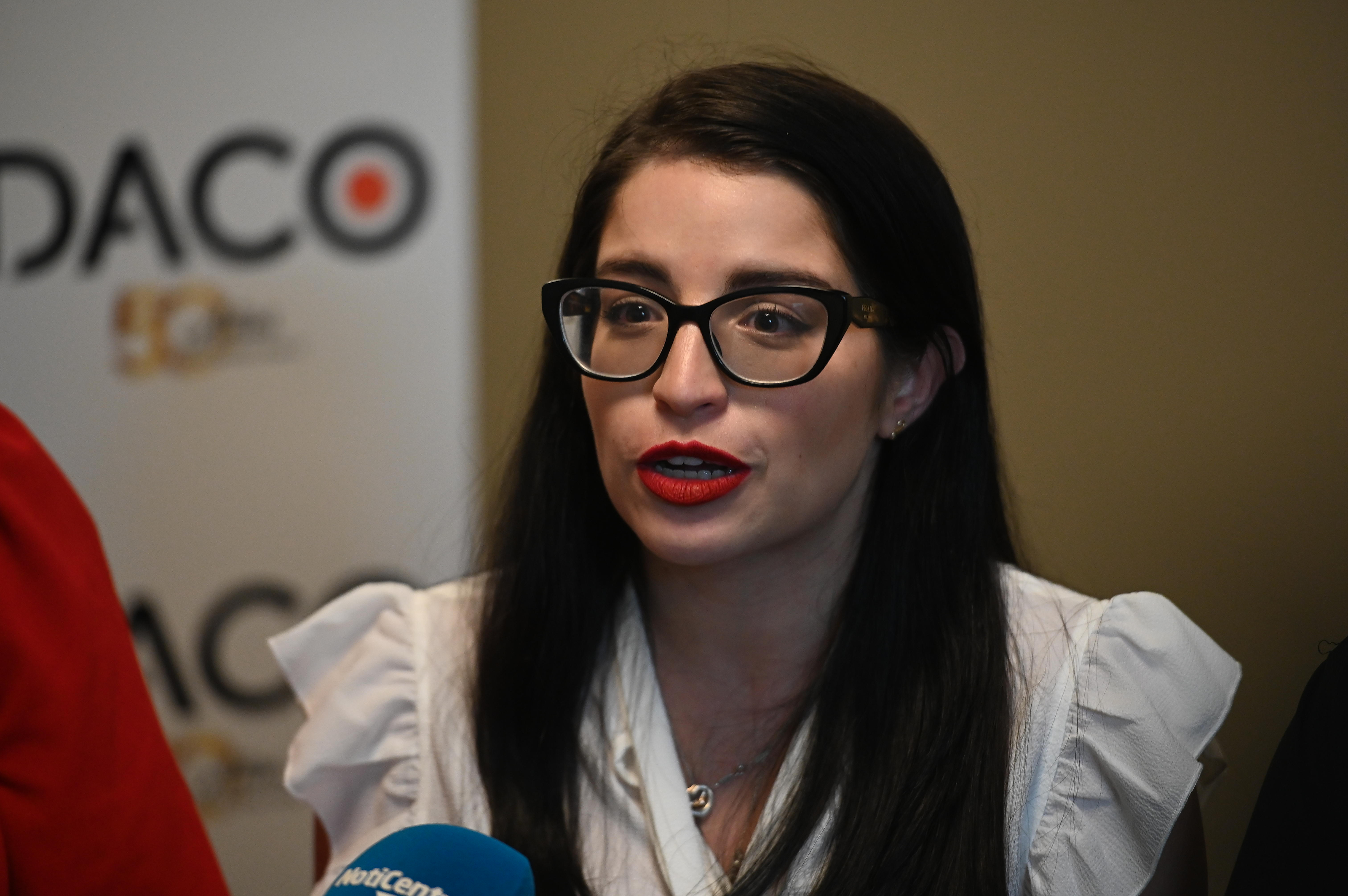 No aparece la dispensa ni la inhibición de Karla Mercado