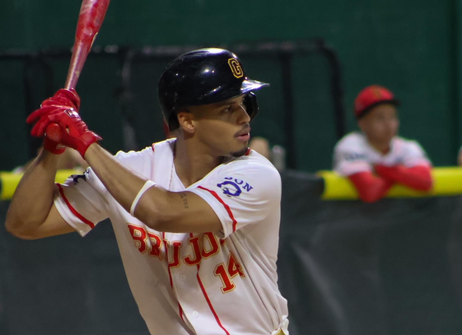 Edison Mora repite como campeón bate de la Doble A