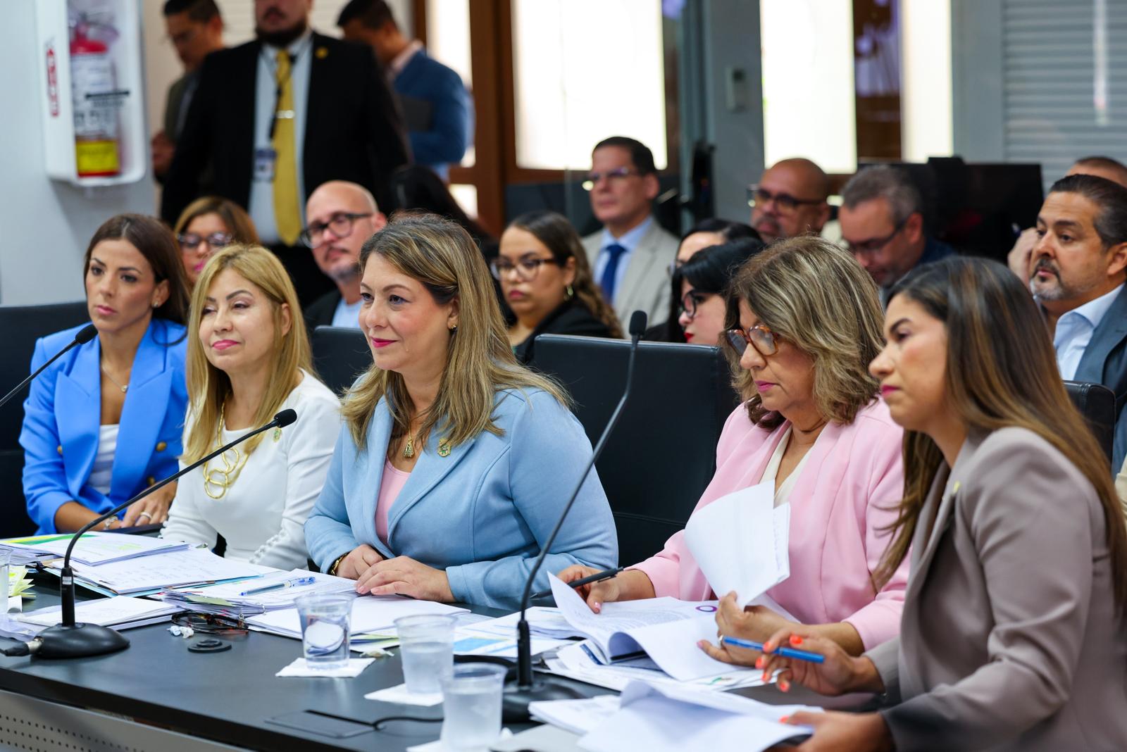 Satisfecha Suzanne Roig con el presupuesto asignado a Familia