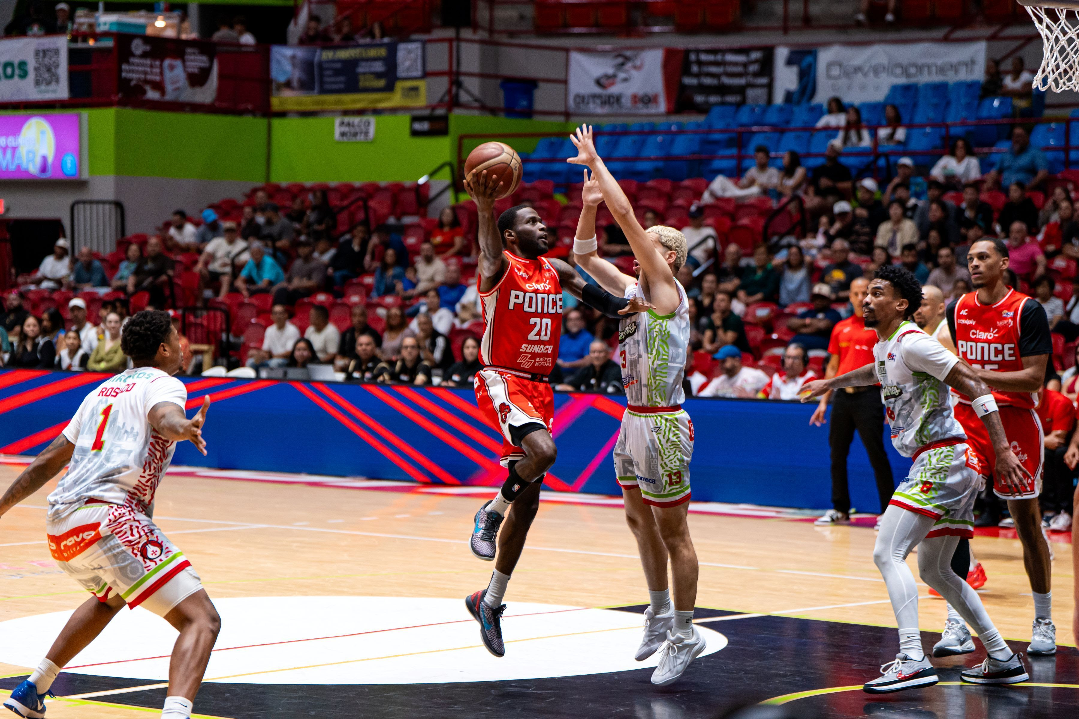 Guaynabo y Aguada ganaron anoche en el BSN