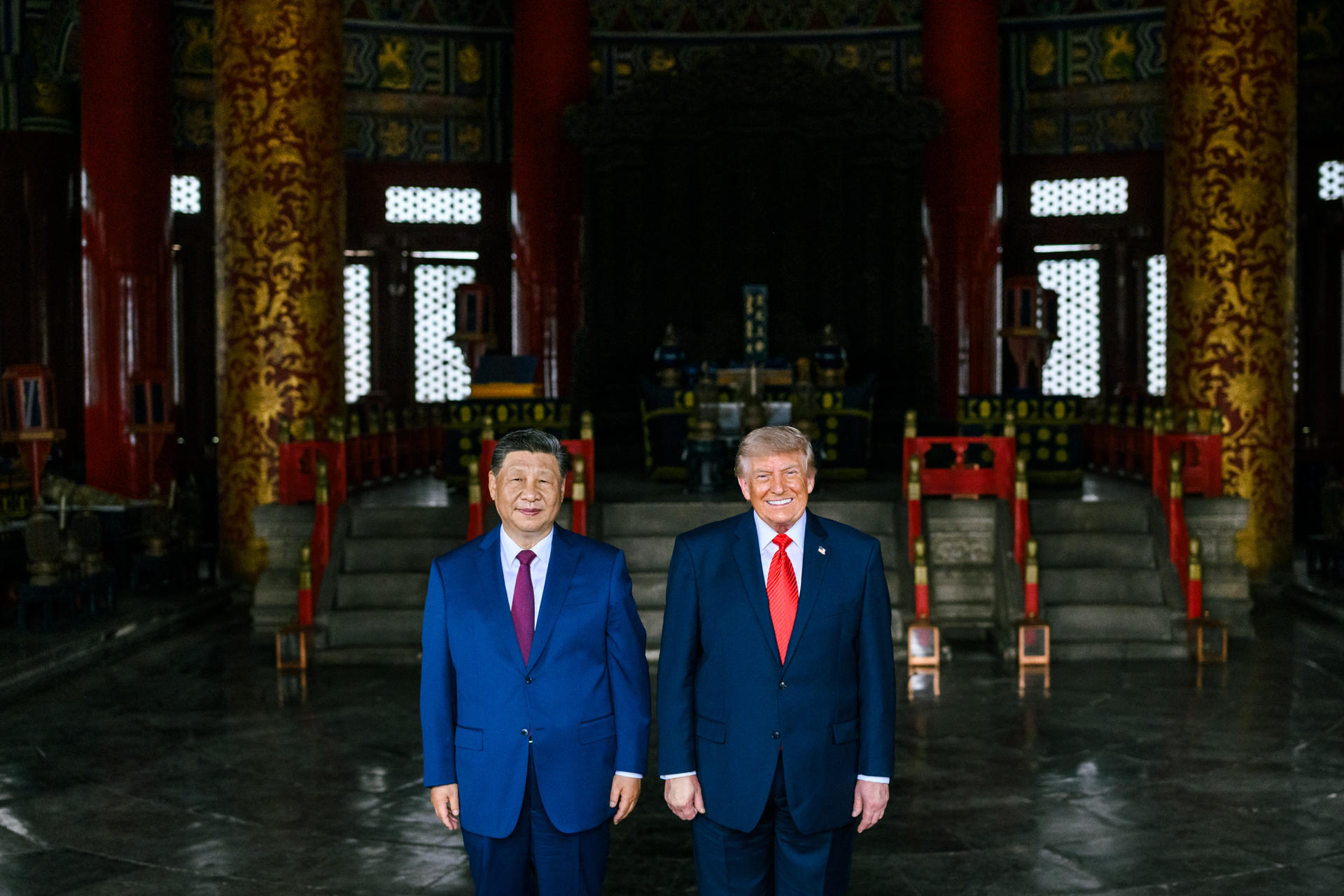 Trump asegura que China se compromete a comprar petróleo, aviones y soja estadounidense
