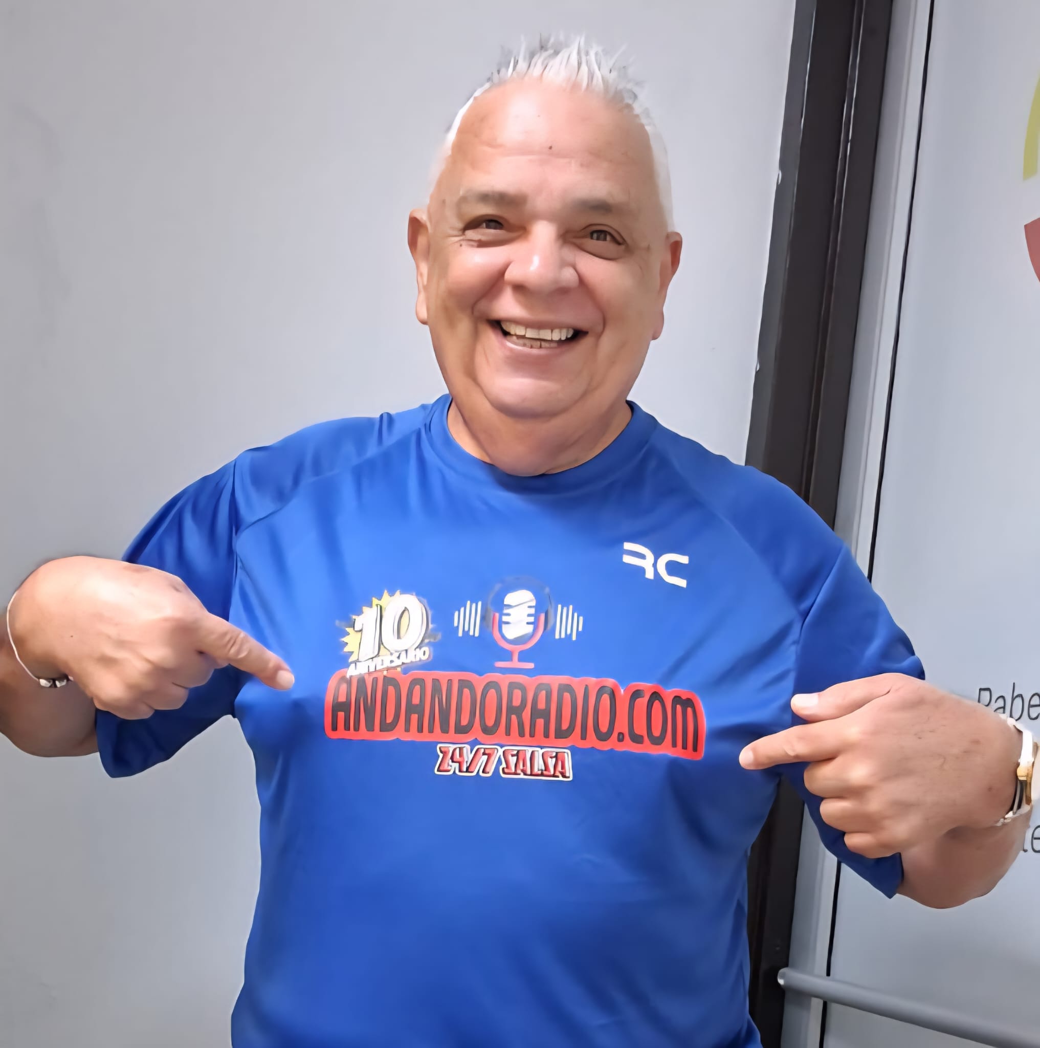 "Sunday" Feliciano se jubila tras 55 años en la radio puertorriqueña