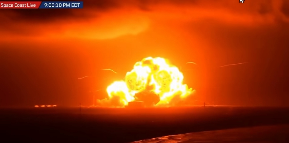 Explota cohete New Glenn de Blue Origin durante prueba de encendido