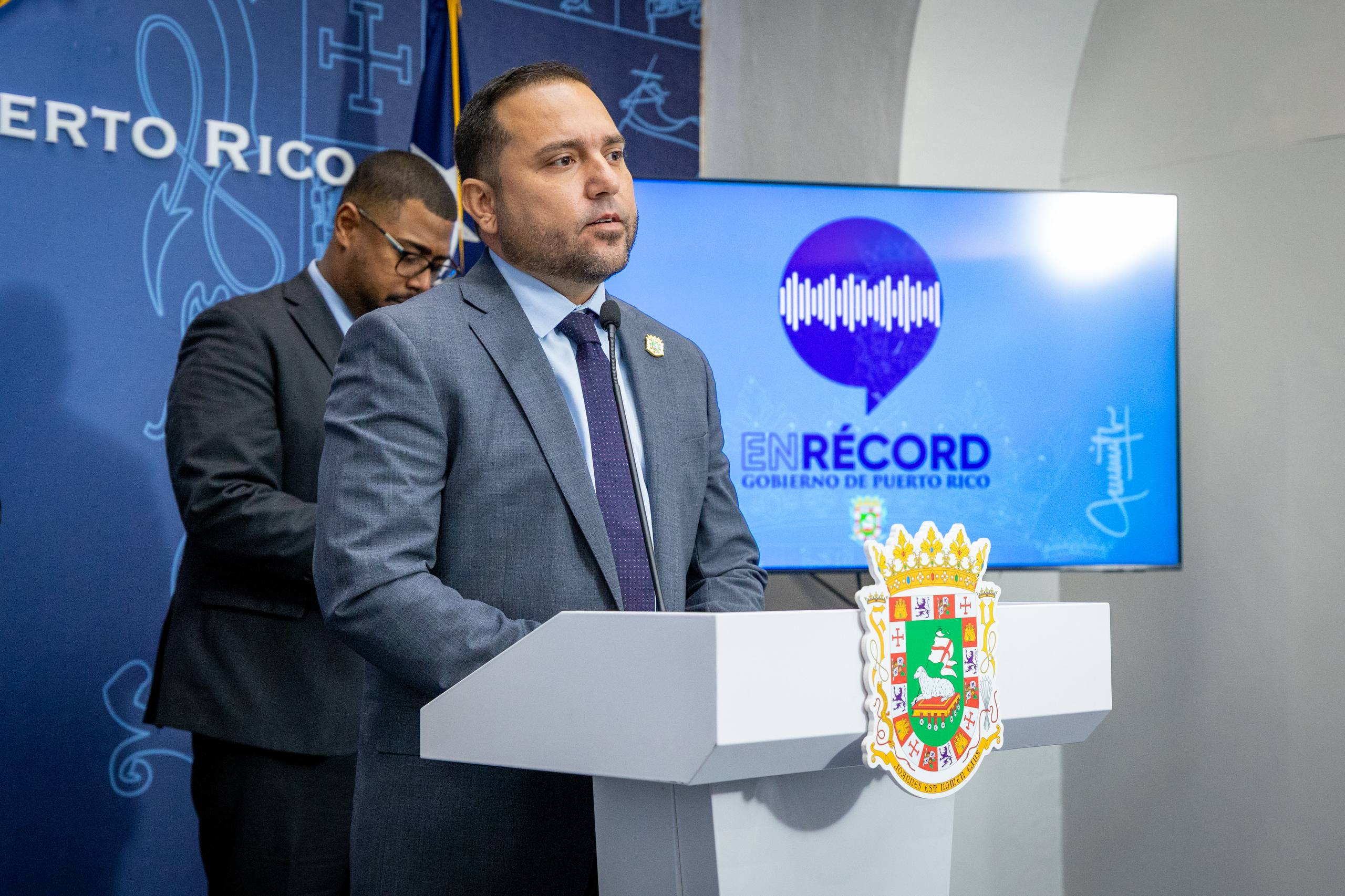 Defienden los presupuestos para Manejo de Emergencias y Procuradora de las Mujeres