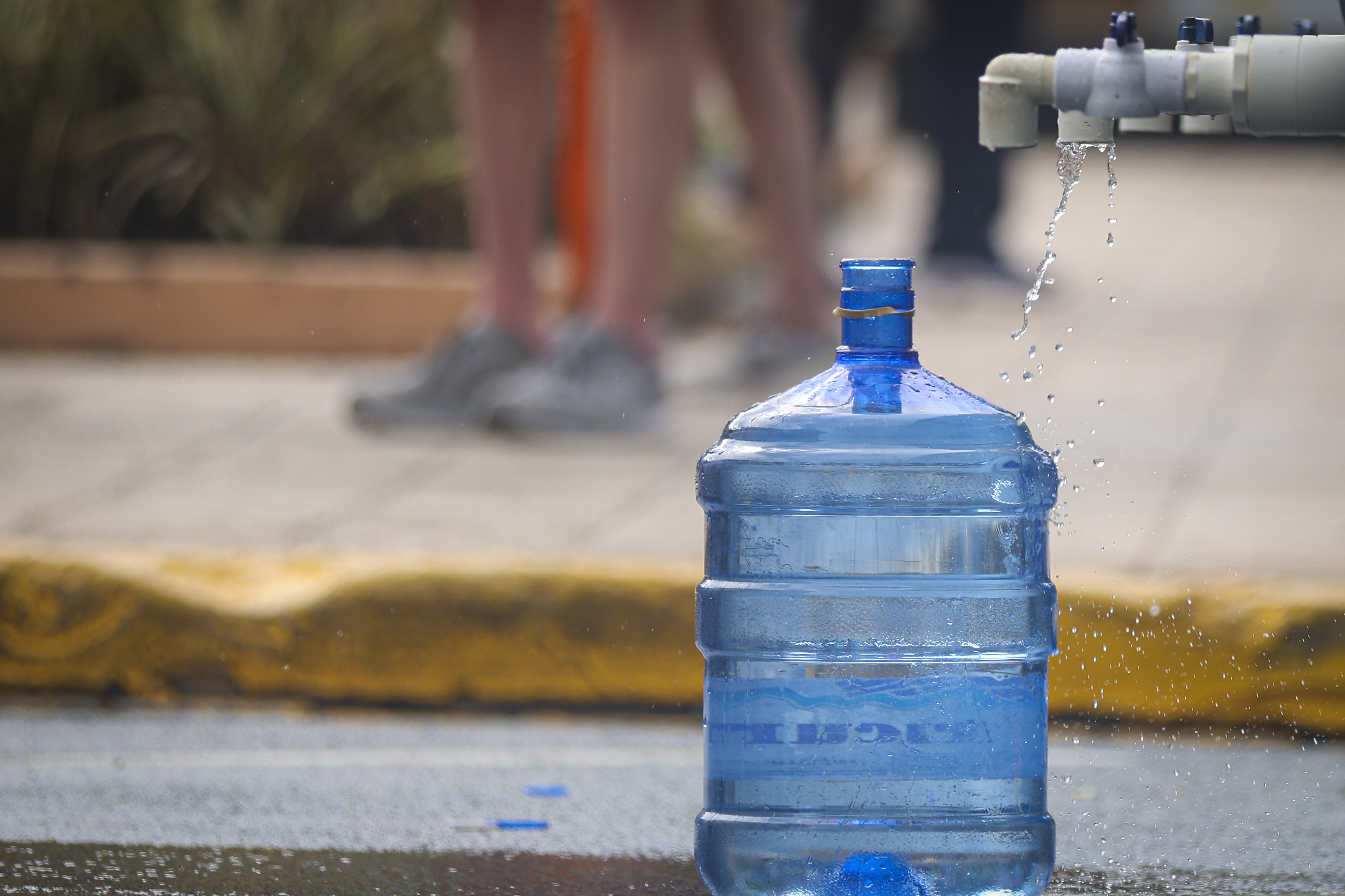 Sectores de Loíza superan los 13 días sin agua potable