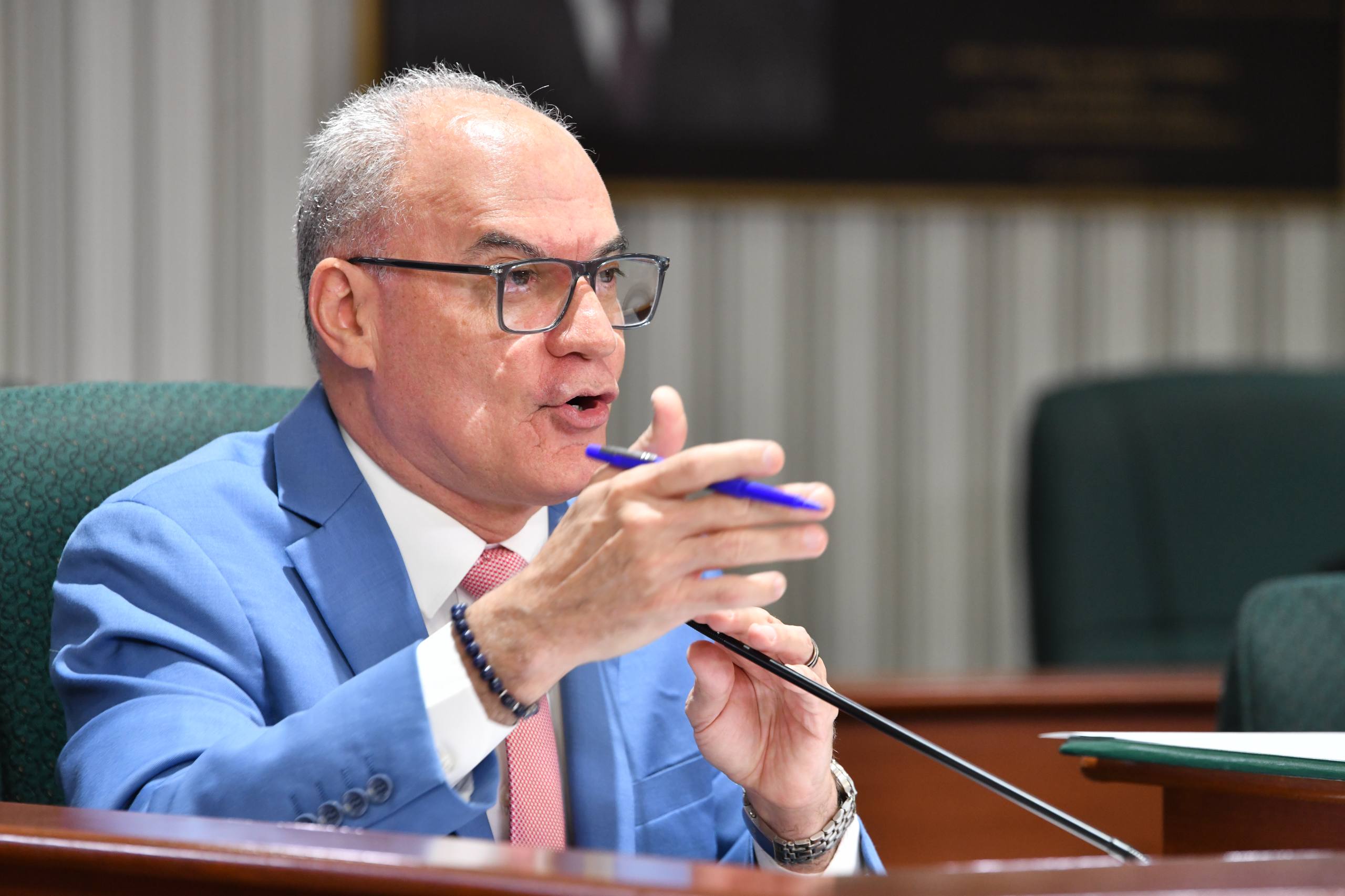 Víctor Parés mantendrá el ojo puesto en las ejecutorias del presidente de la AAA