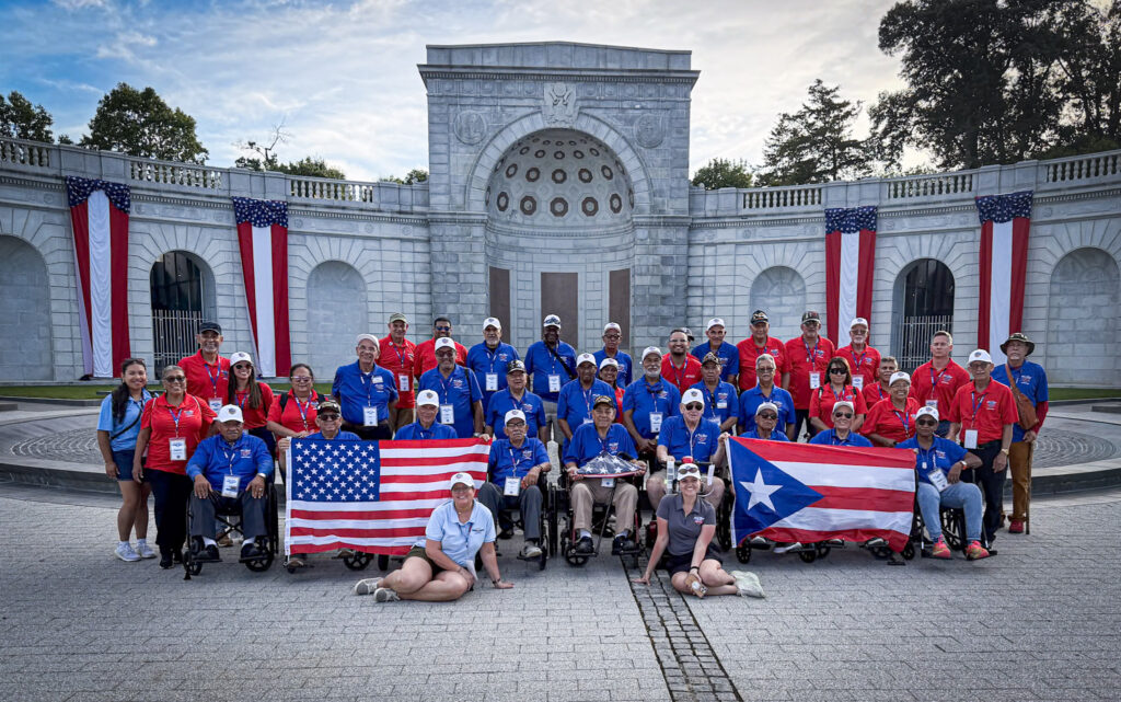 Veintidós veteranos puertorriqueños regresan de Vuelo de Honor a Washington, D.C.