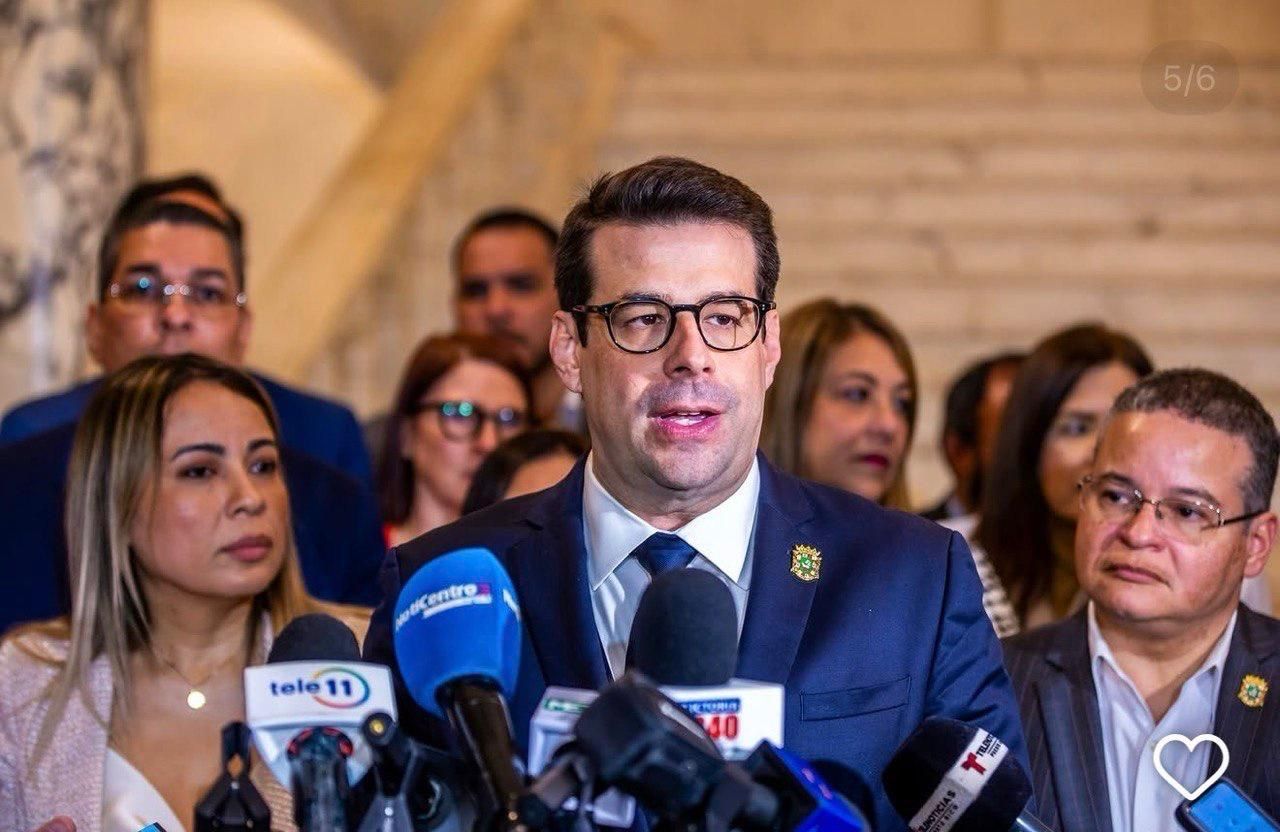 Domenech pone en entredicho la credibilidad del exsecretario del DDEC