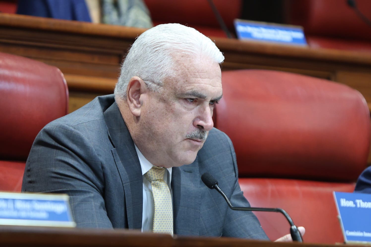 Encaminado un proyecto sustitutivo sobre la reforma de permisos