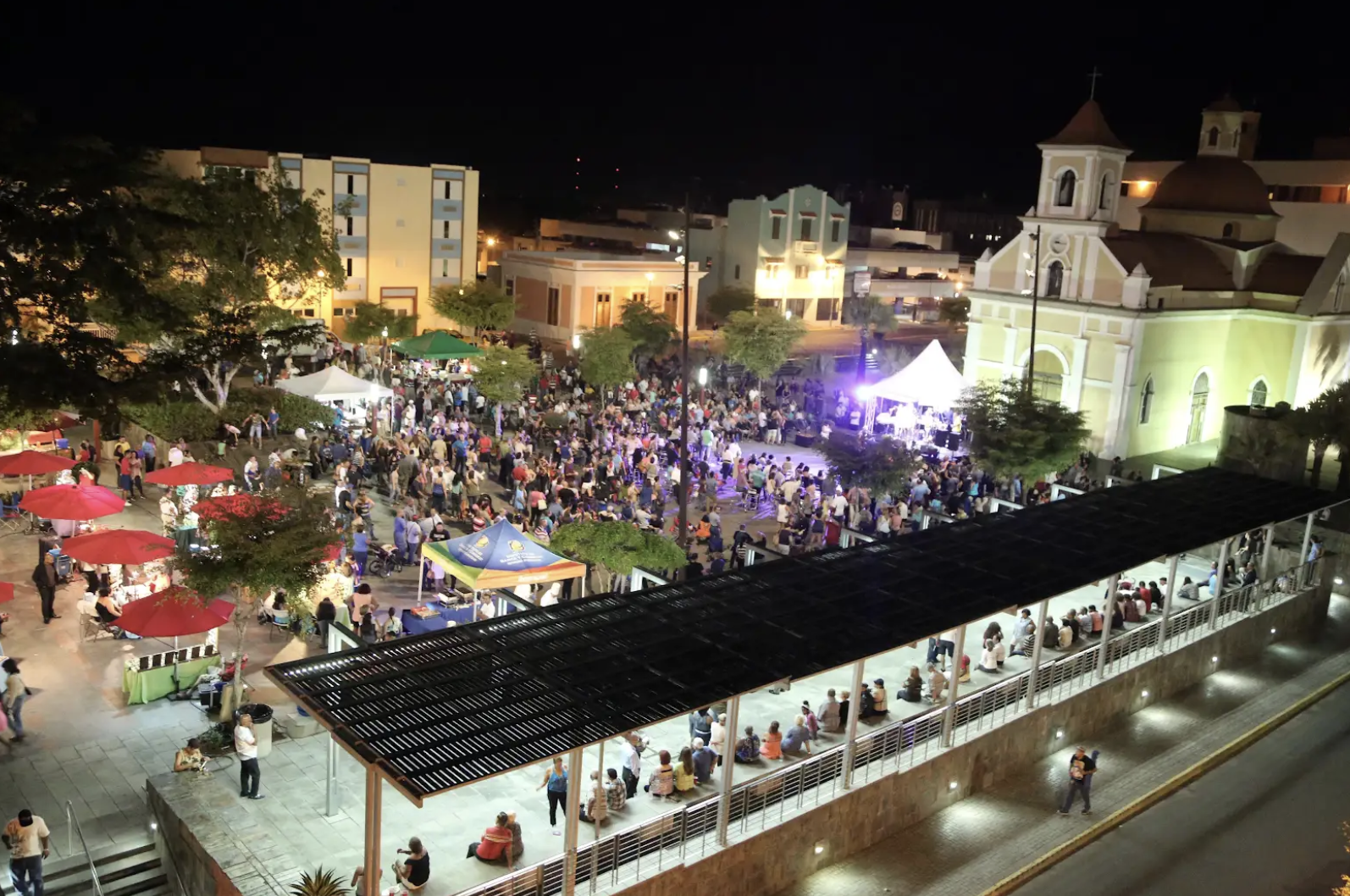 Carolina presenta nueva edición de las ‘Noches de Galería y Mercado Artesanal’