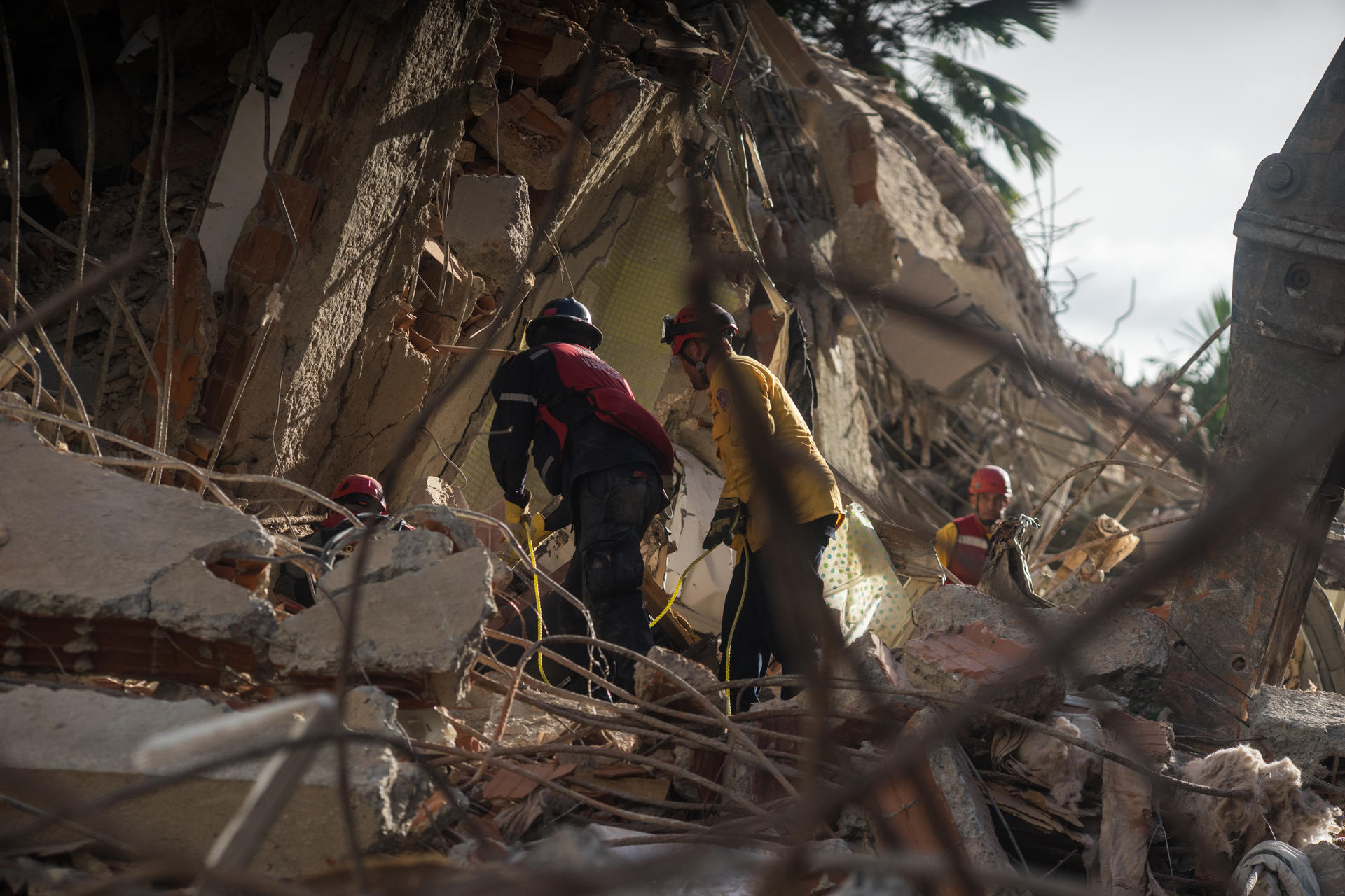 Se elevan a 589 las personas fallecidas por los dos terremotos en Venezuela