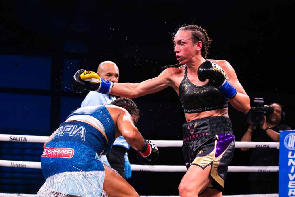 Kiria Tapia domina "Queen of the Ring" y sigue invicta. (Fotos por Benjamín Hernández Colón)