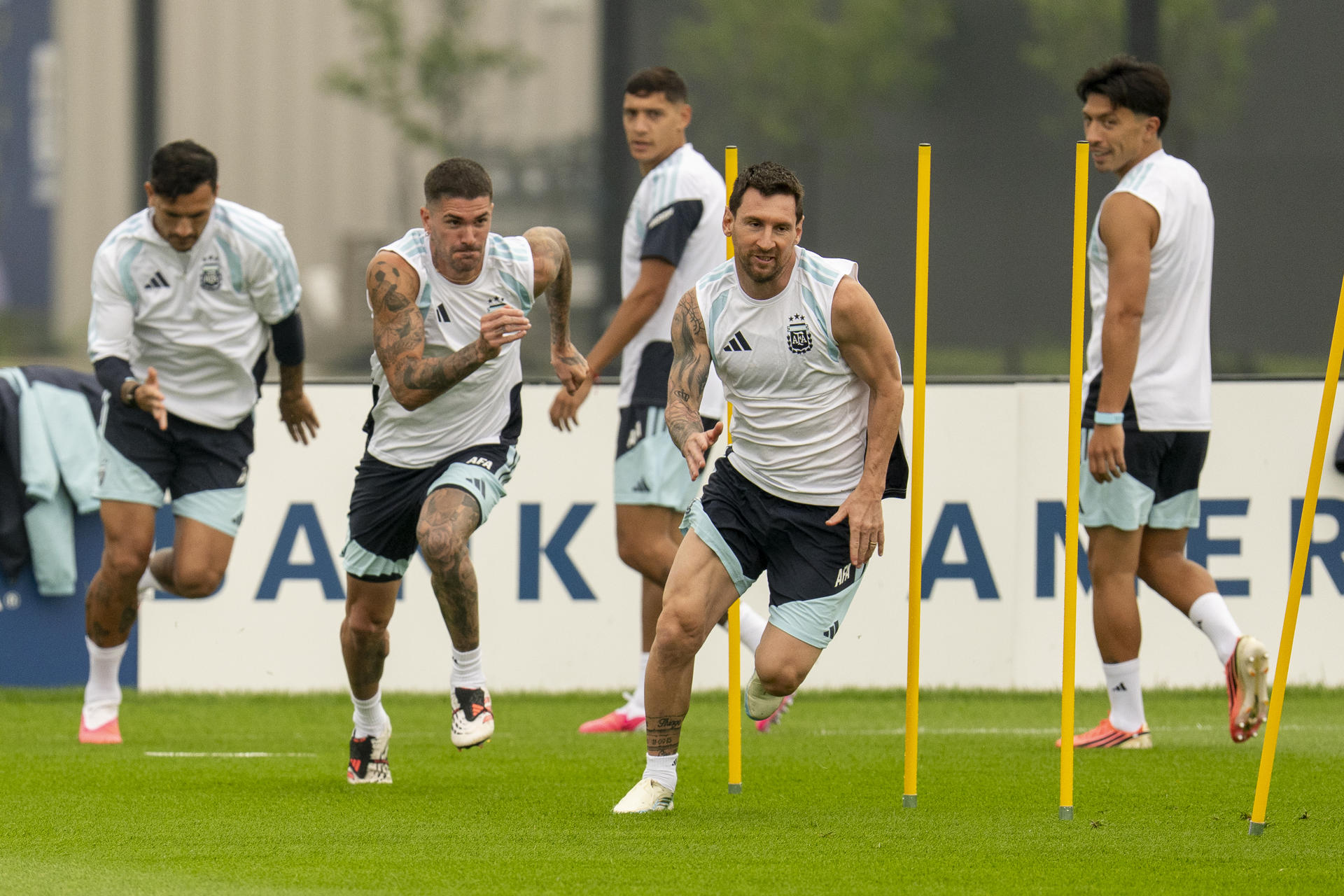 España y Argentina se juegan hoy la corona mundial en un partido que paraliza el globo