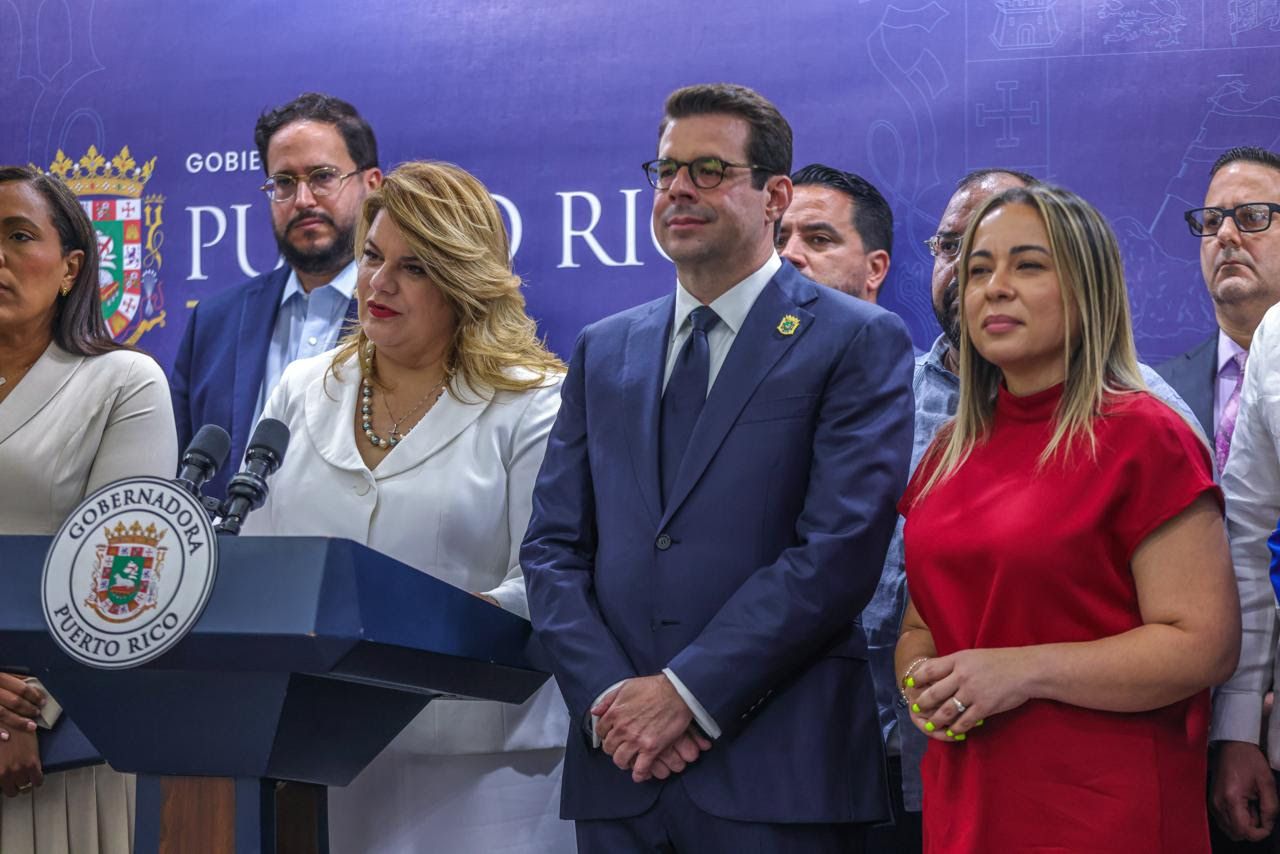 Domenech y García renunciaron voluntariamente, aseguran otros jefes de gabinete