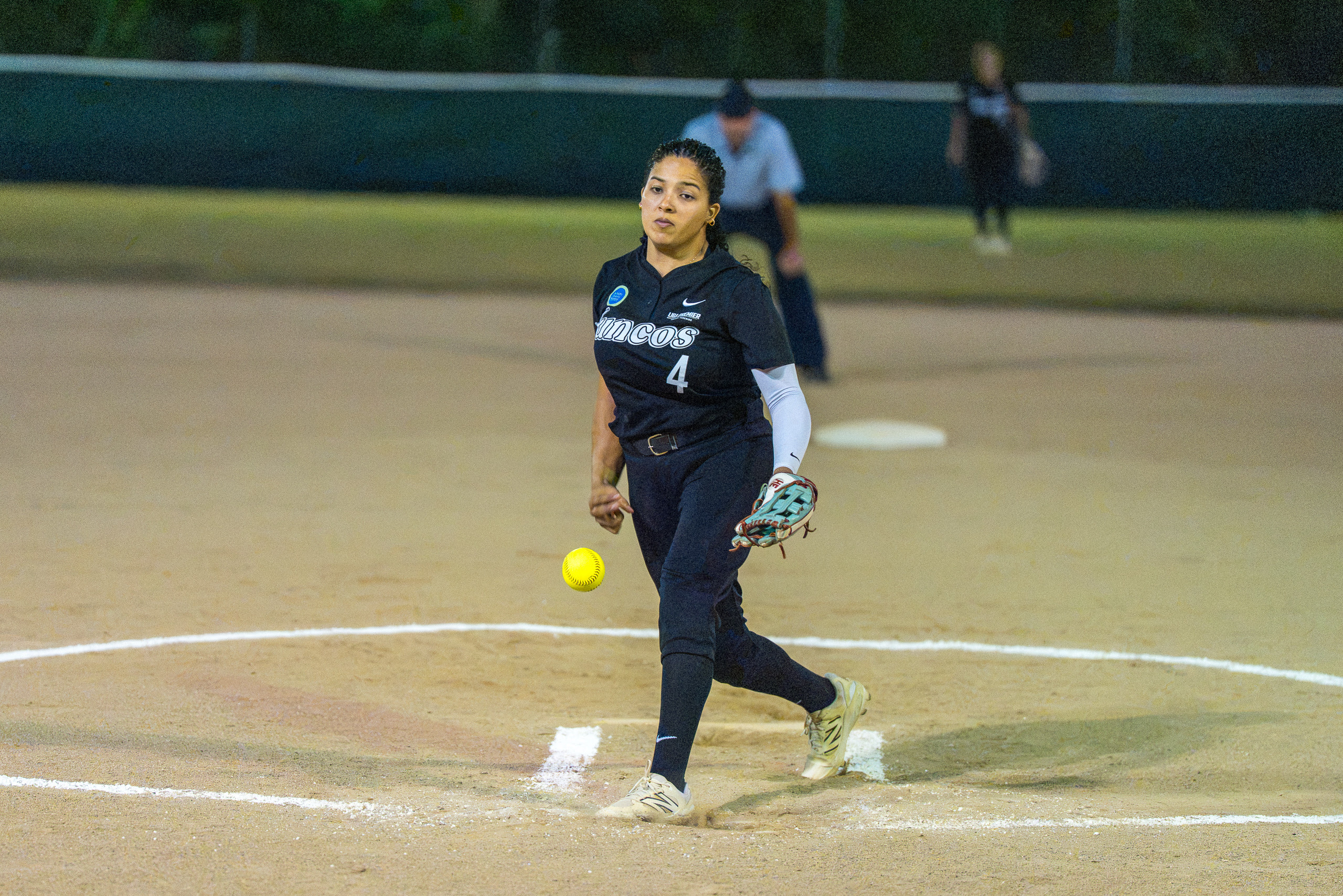 Juncos evita eliminación y extiende la final del Sóftbol Femenino
