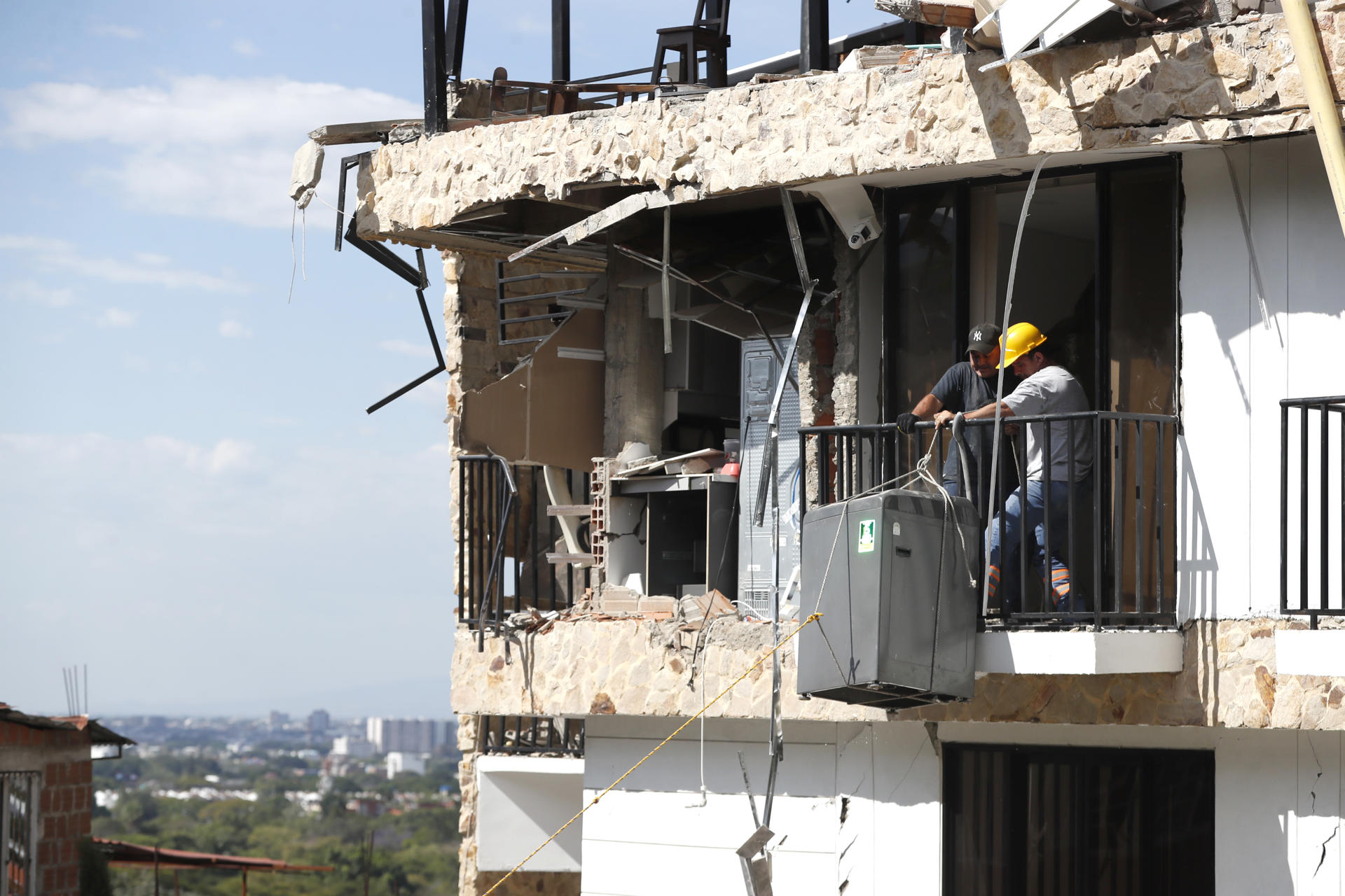 Colombia sube a 285 la cifra de muertos y mantiene en 379 los desaparecidos