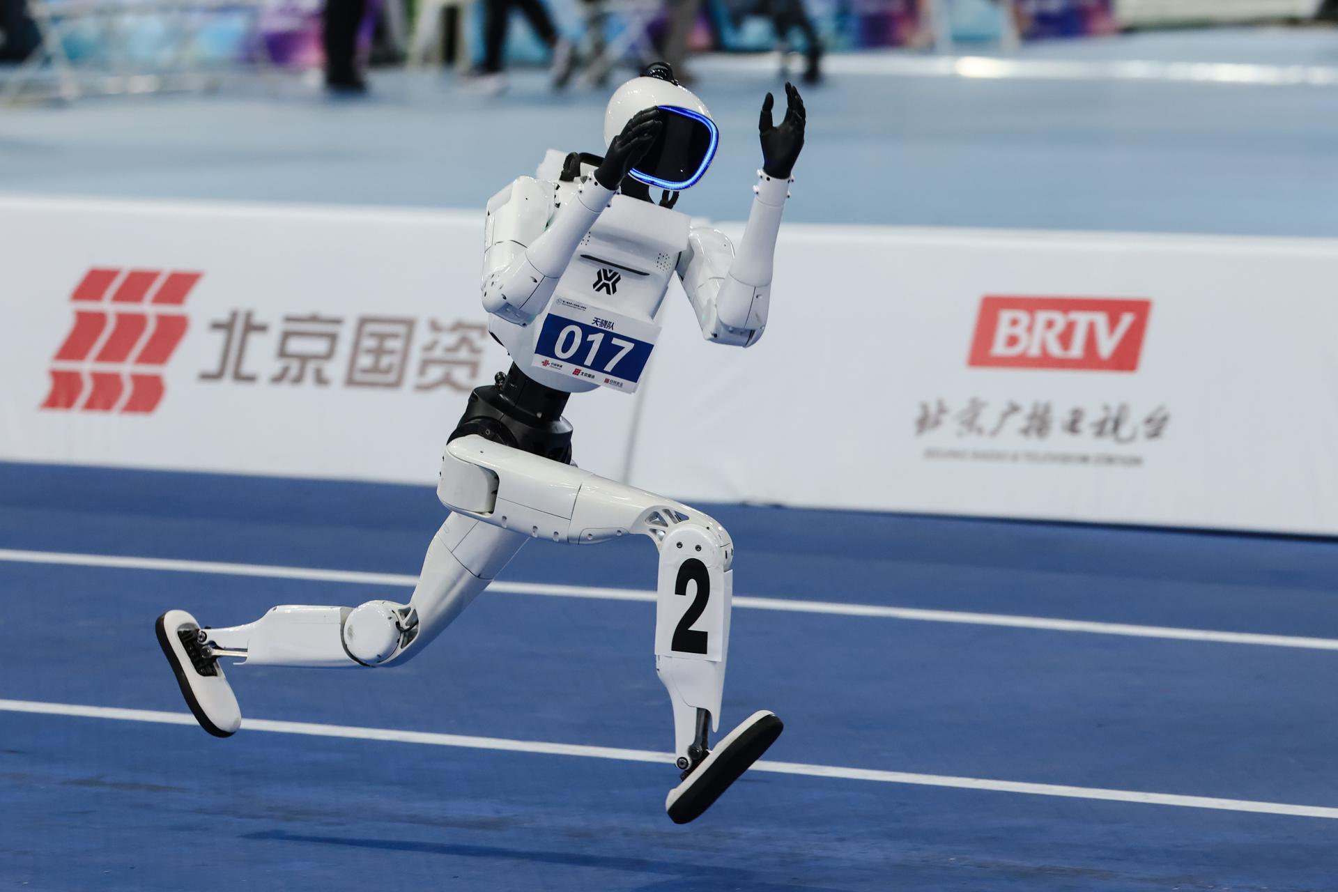 Del «breakdance» a la fábrica: los robots de los Juegos de Pekín ensayan su futuro