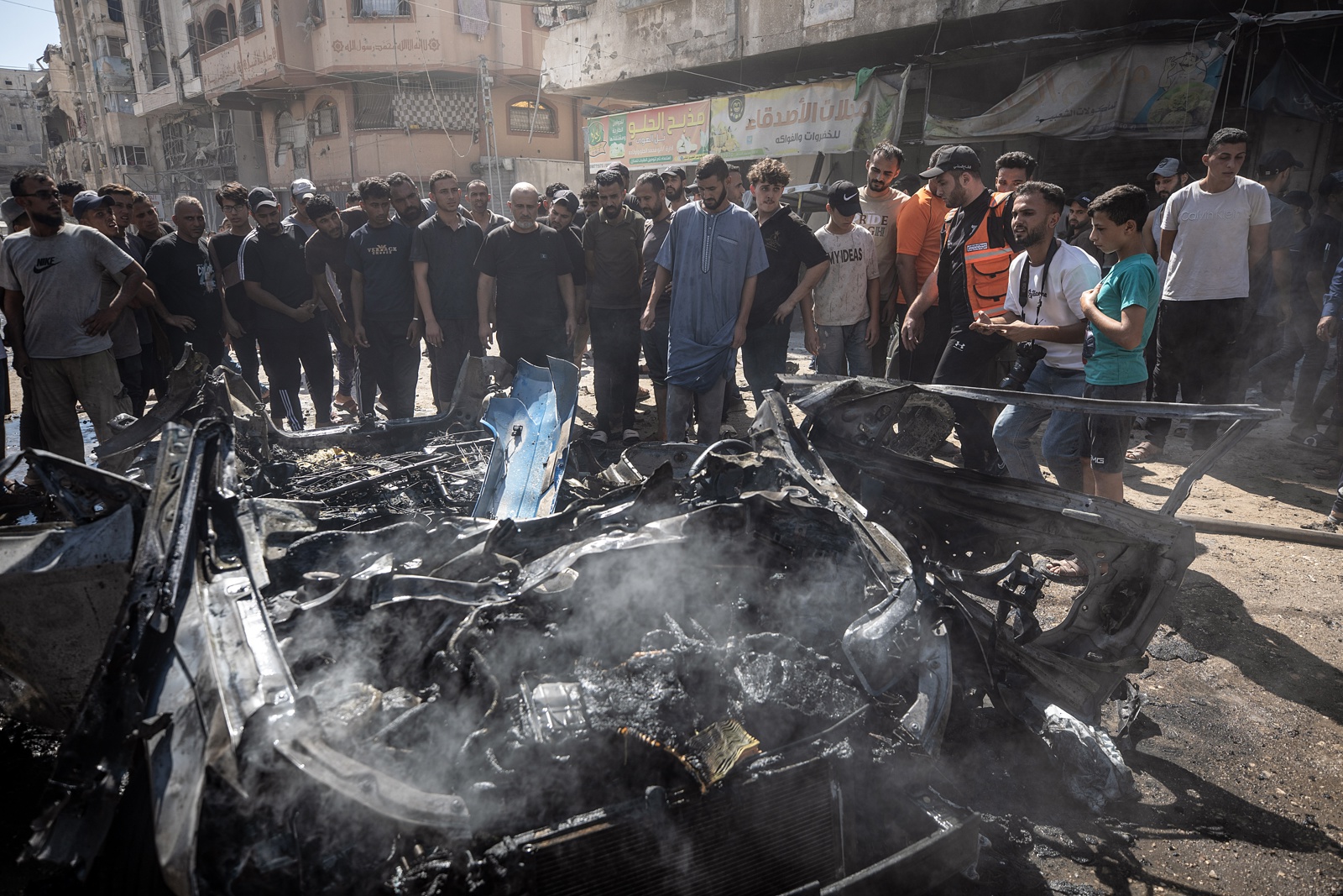 Al menos tres muertos en una decena de nuevos bombardeos israelíes en Gaza