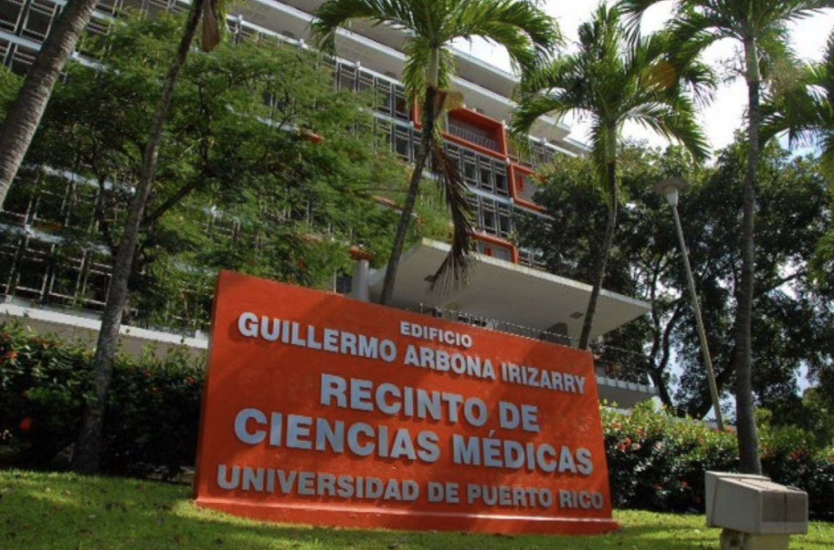 Ciencias Médicas reprograma citas de clínicas para el miércoles por continuación de huelga