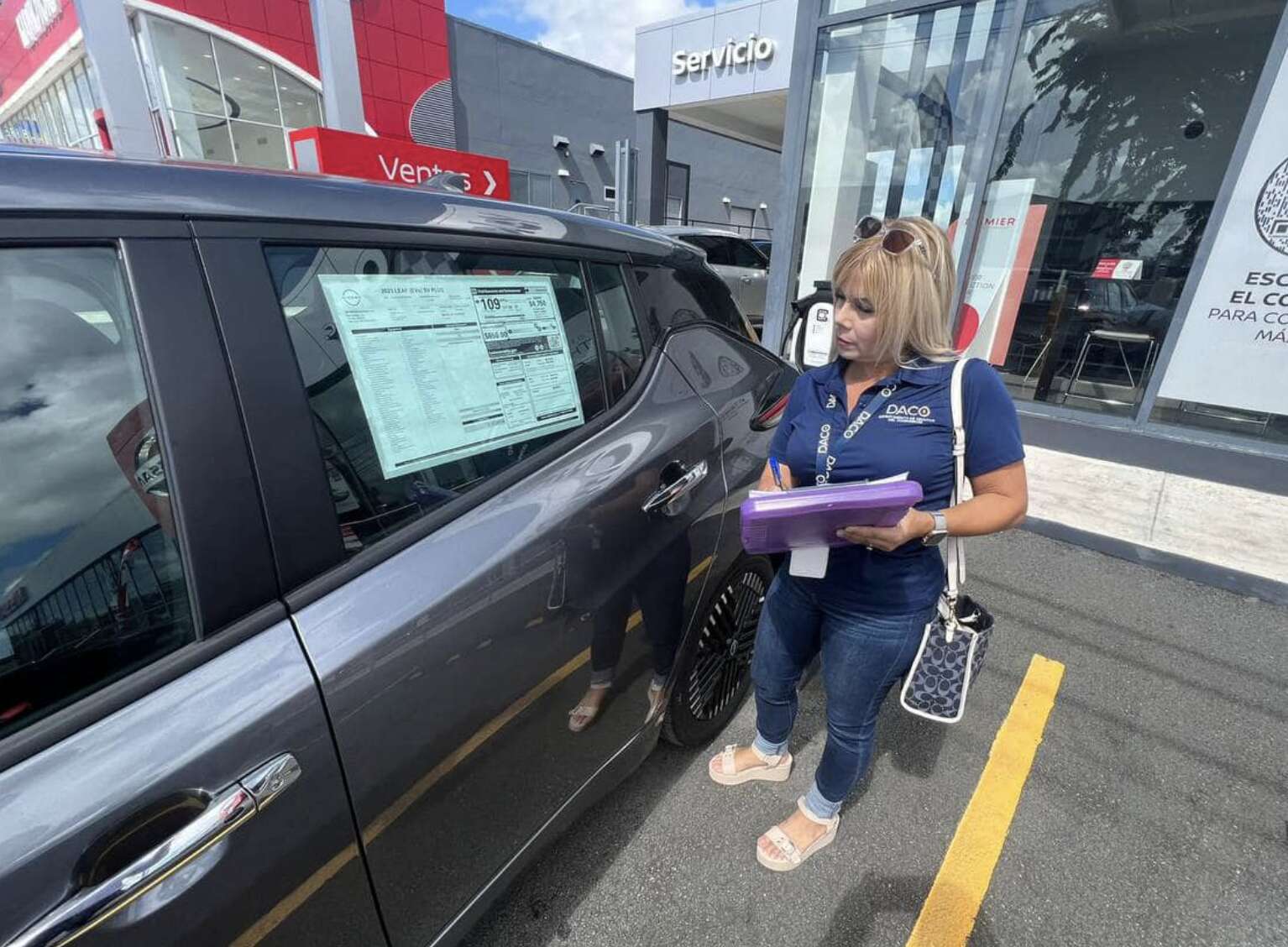 Se desploman las ventas de autos nuevos en 7.90% al comparar con agosto de 2025