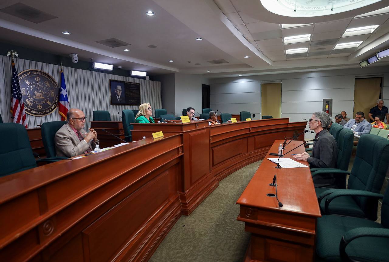 González Colón buscará alternativas para aumentar las pensiones de jubilados