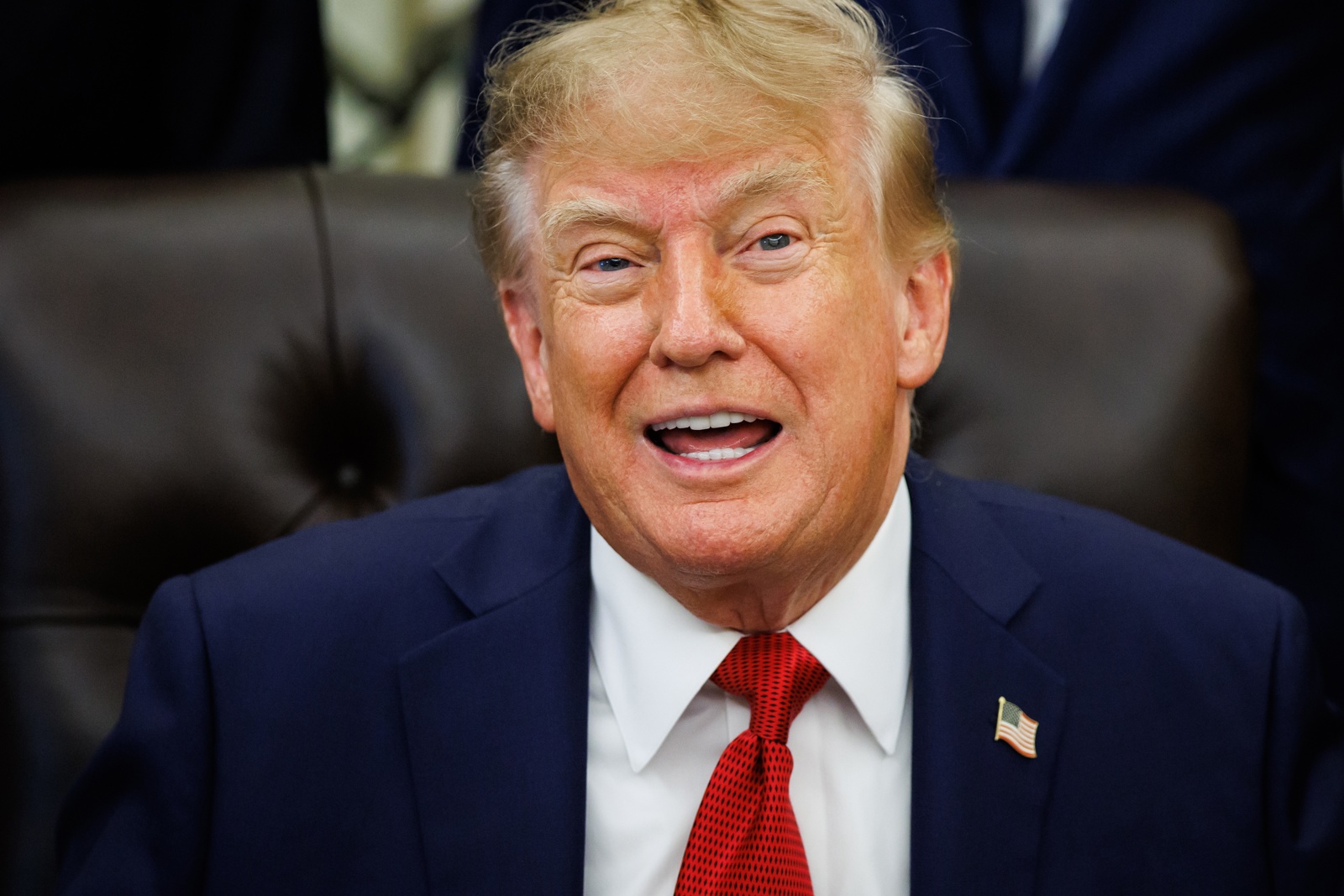 Trump anuncia acuerdo con Dinamarca para controlar «para siempre» seguridad de Groenlandia