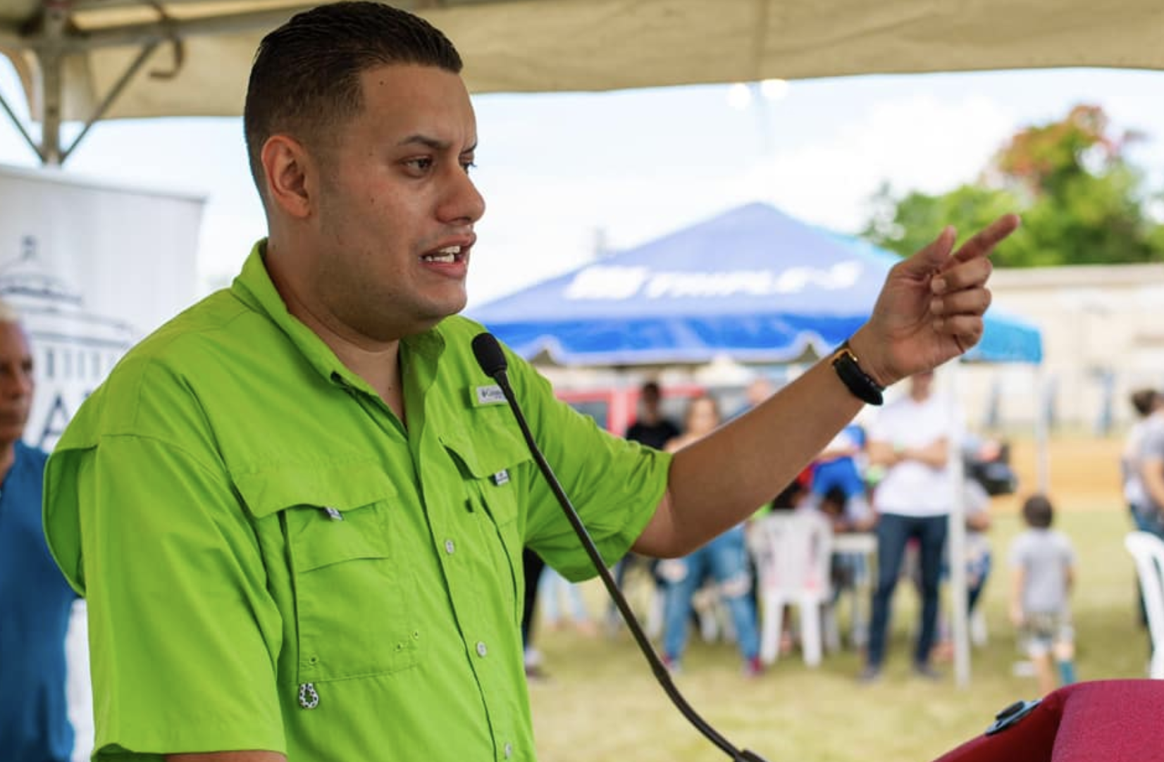 Camuy prohibe consumo de alcohol en estaciones de gasolina y sus alrededores