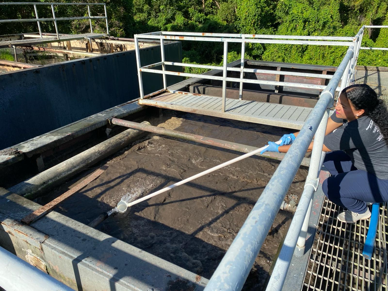 UPR Río Piedras recibe $50 mil del NIH para vigilar virus respiratorios en aguas residuales