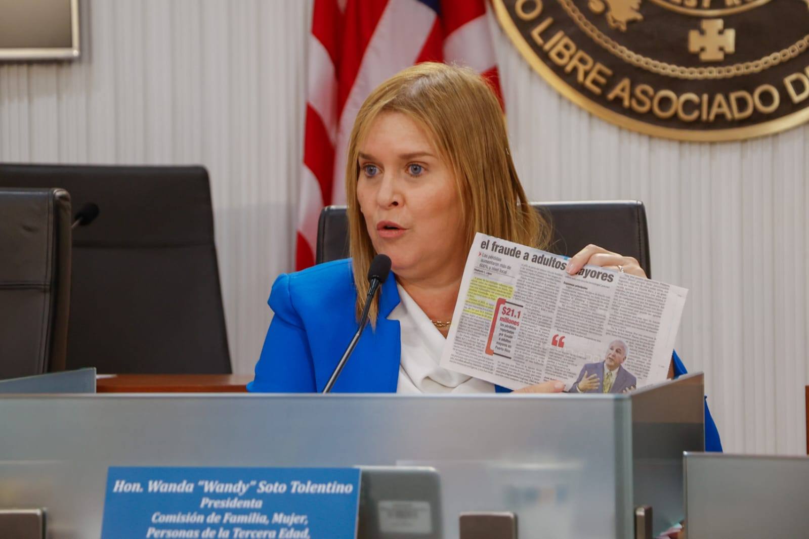 Senado busca frenar la explotación financiera de adultos mayores