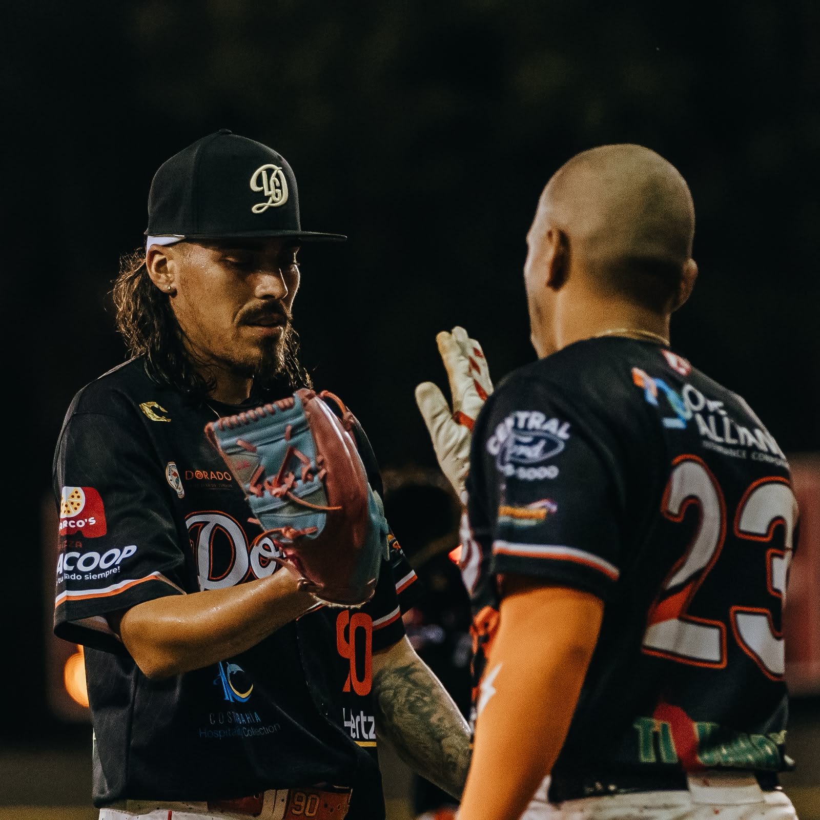 Guapos de Dorado y Guayacanes de Guayanilla dominan segundo fin de semana de la Coliceba