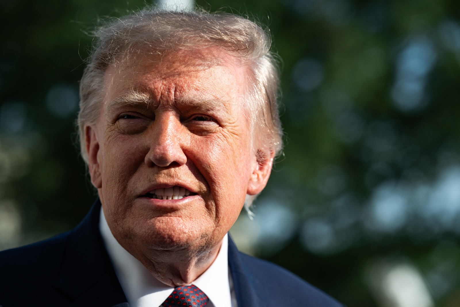 Trump se moviliza a un mes de las legislativas que ha convertido en un «autorreferéndum»