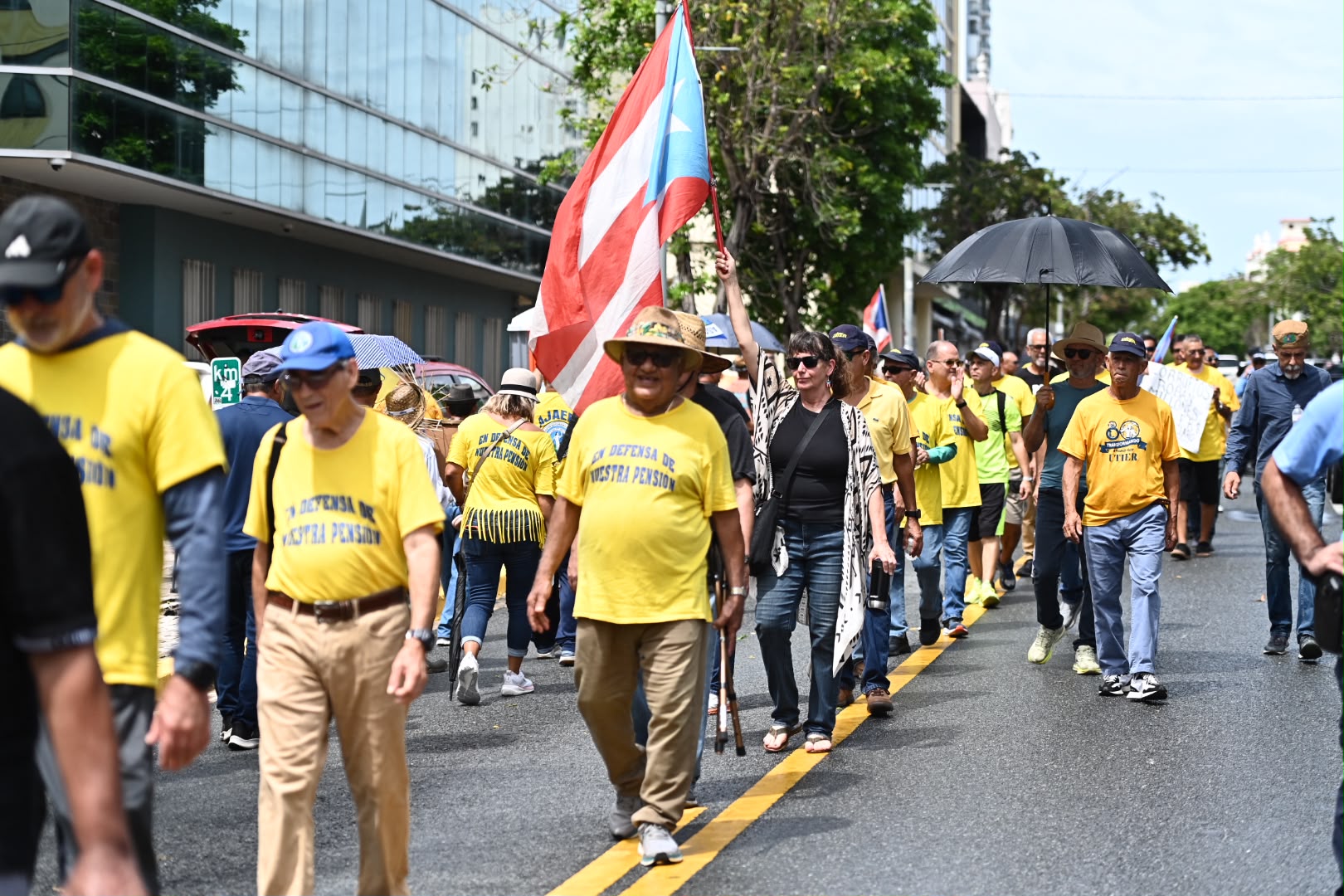 Jubilados de la AEE denuncian que Plan de Ajuste de la Deuda de la AEE amenaza pensiones 