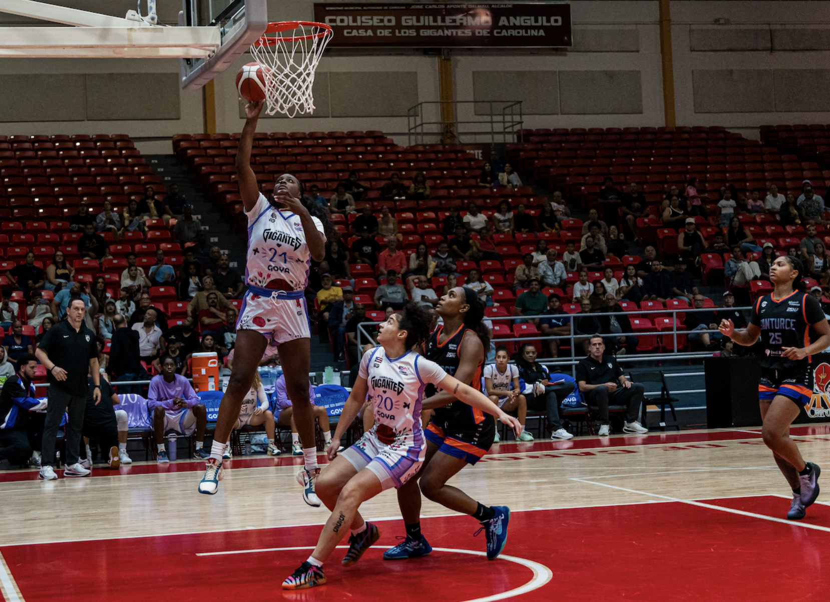 Gigantes, Cariduras y Atenineses suman triunfos en la jornada del BSNF