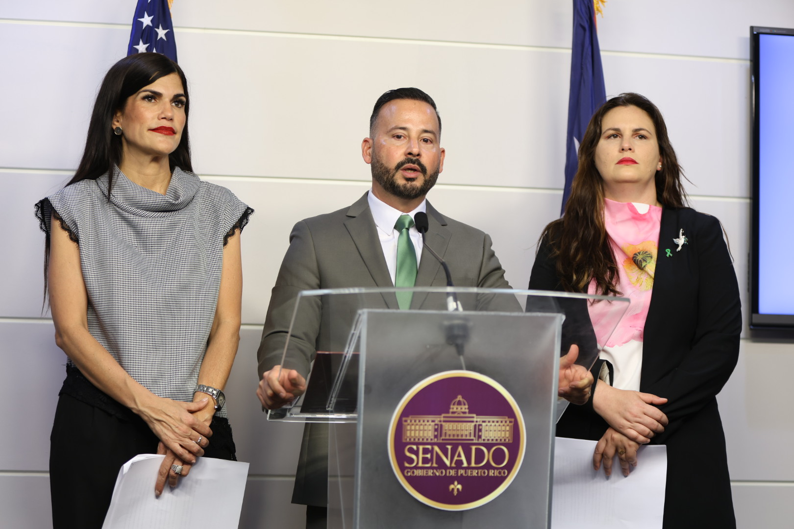PPD propone garantizar servicios presenciales a adultos mayores y proteger su exoneración contributiva