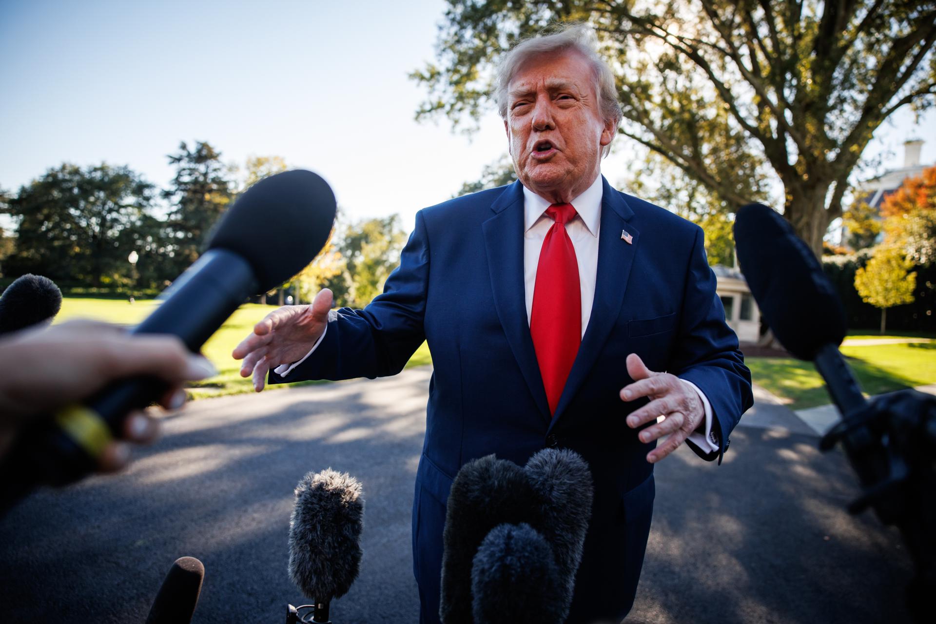 Trump defiende al enviado de la Casa Blanca que llamó «humanitario» a Putin
