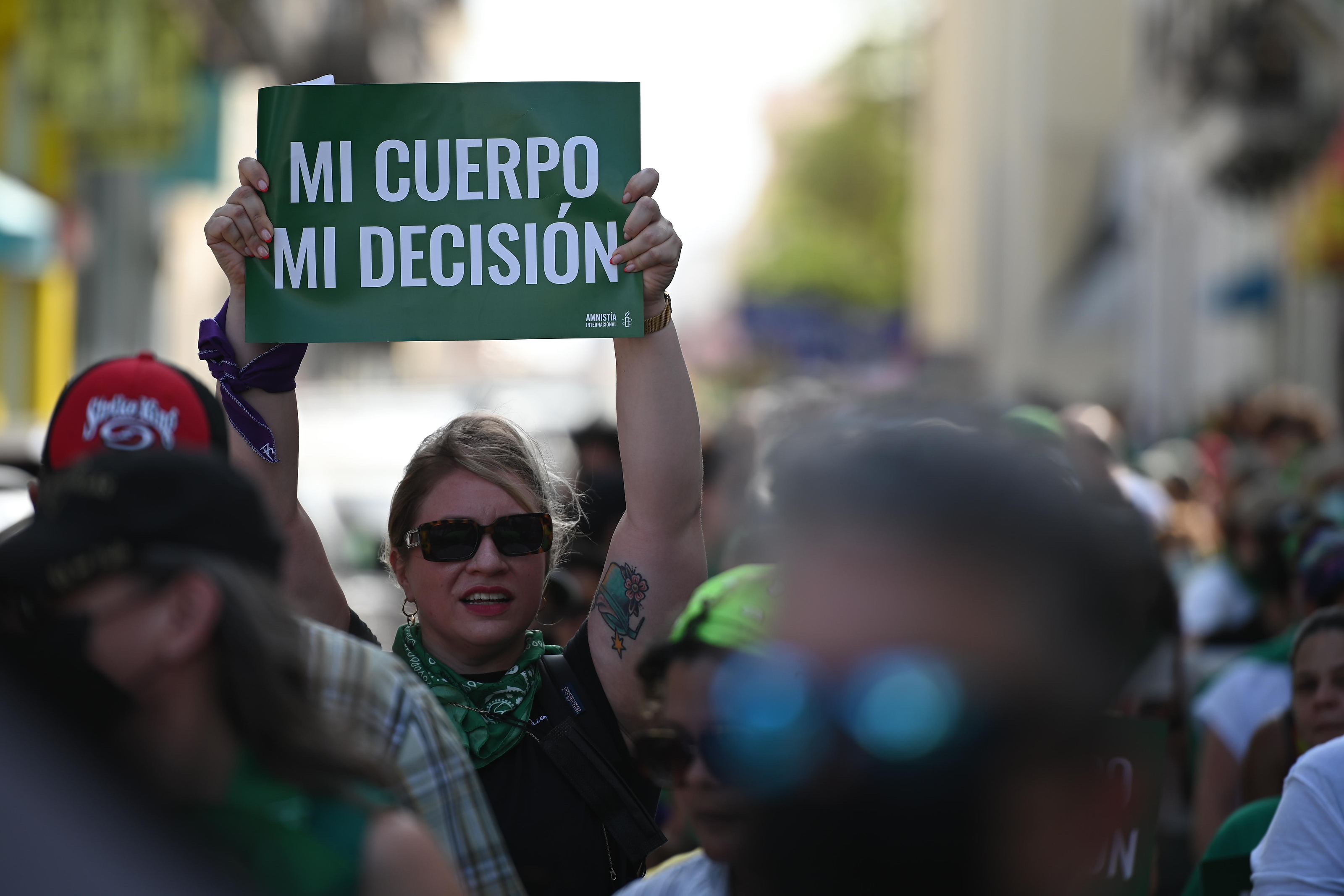 ACLU Puerto Rico se opone a proyecto que penalizaría asistencia a menores para acceder al aborto